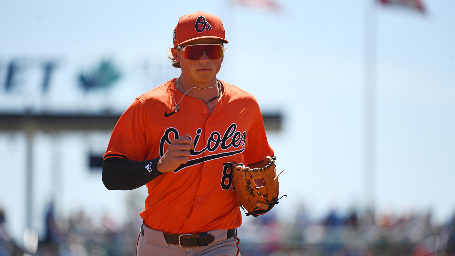 O's calling up top prospect Holliday, quieting service time rumors