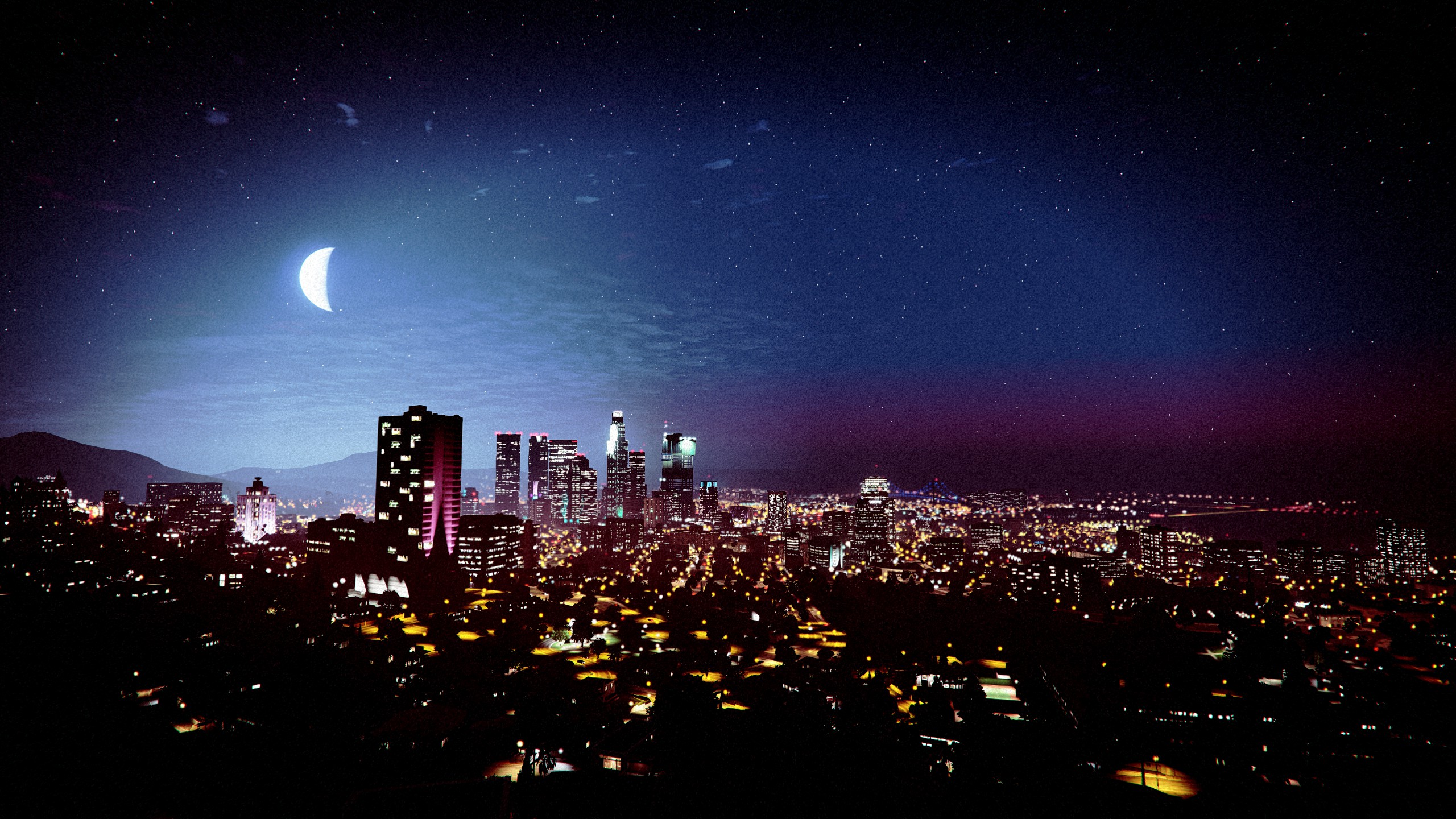 Los Santos Nightscape: GTA V City Skyline under Moonlit Skyscrapers
