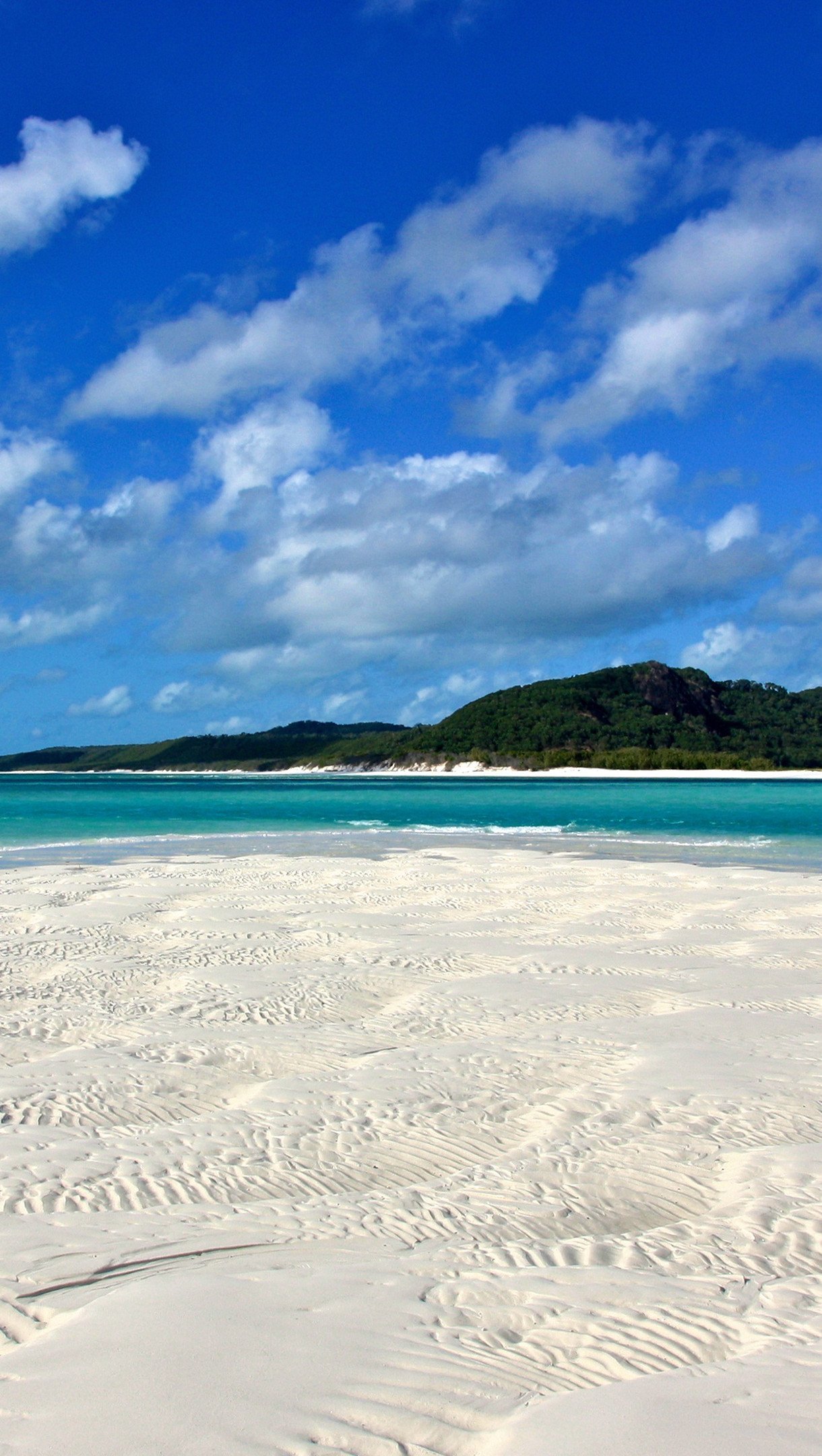 Whitehaven Beach, Whitsunday Island Wallpaper 4k for iPhone and Mobile Phone
