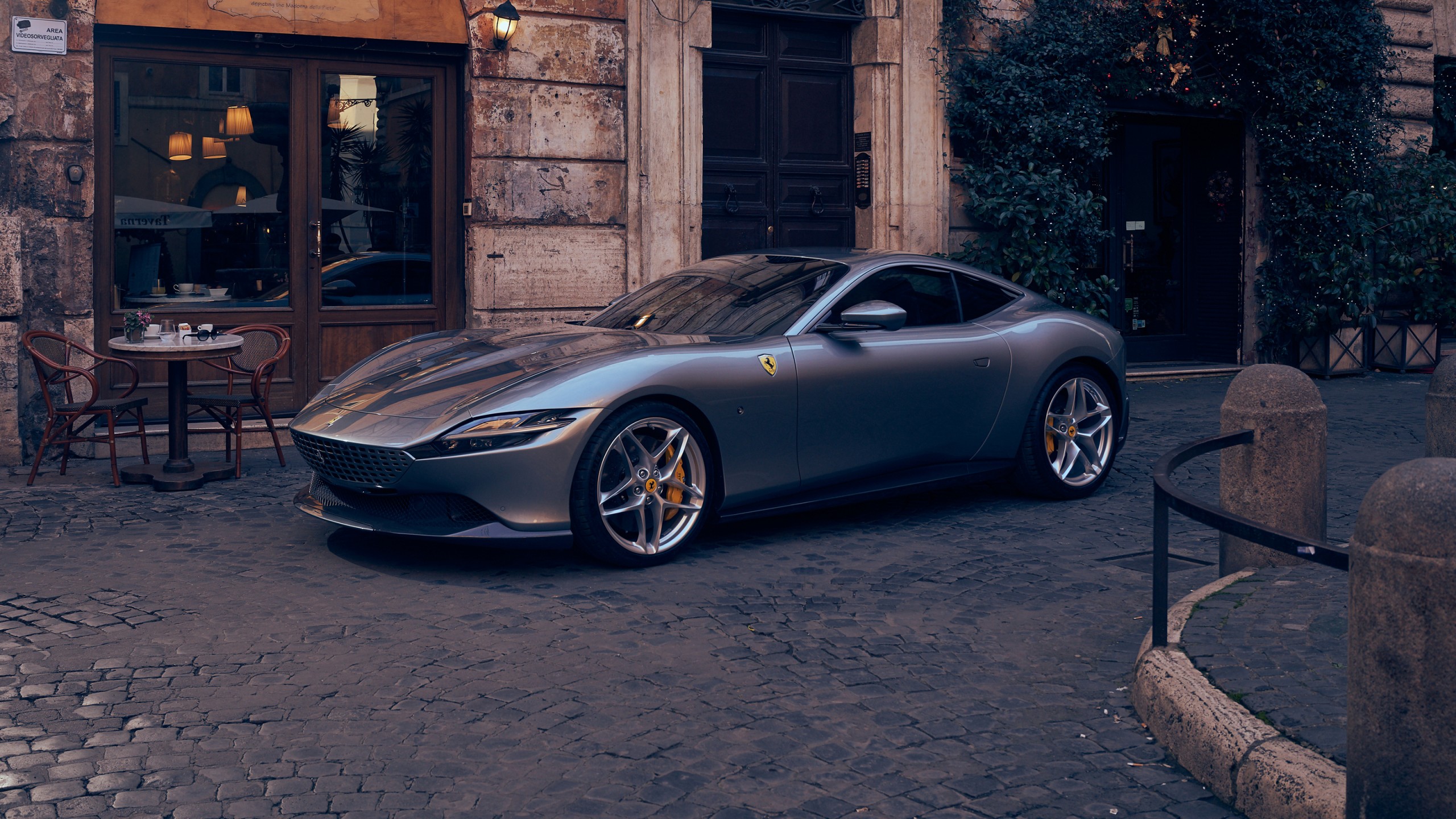 Silver Ferrari Roma 2020 at the cafe Desktop wallpaper 1024x600