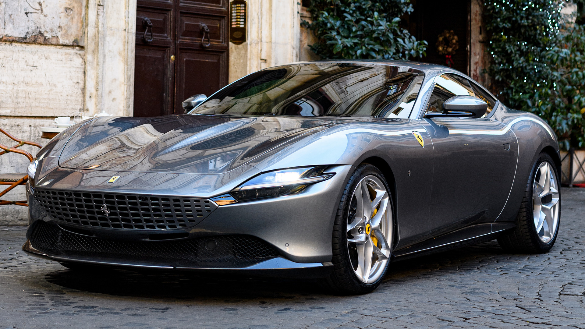 Free Ferrari Roma 4K Wallpaper & Desktop HD Background for PC