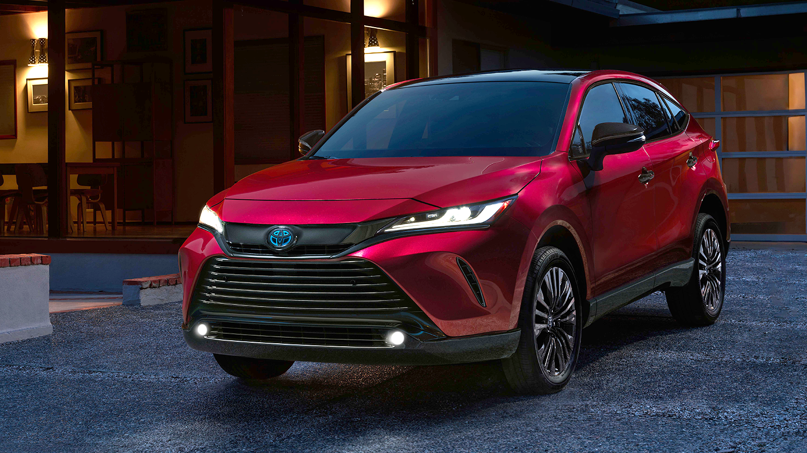 2023 Toyota Venza Review: Expert Insights, Pricing, and Trims