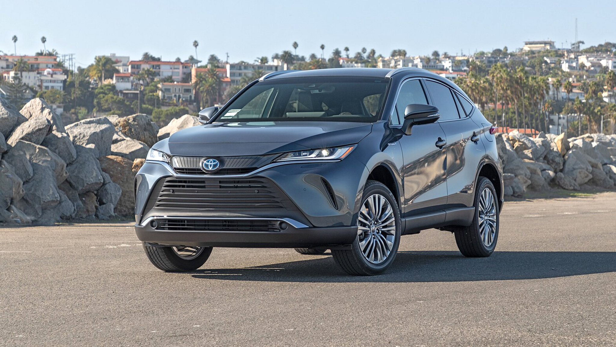 2024 Toyota Venza Photo: Interior, Exterior, and Videos