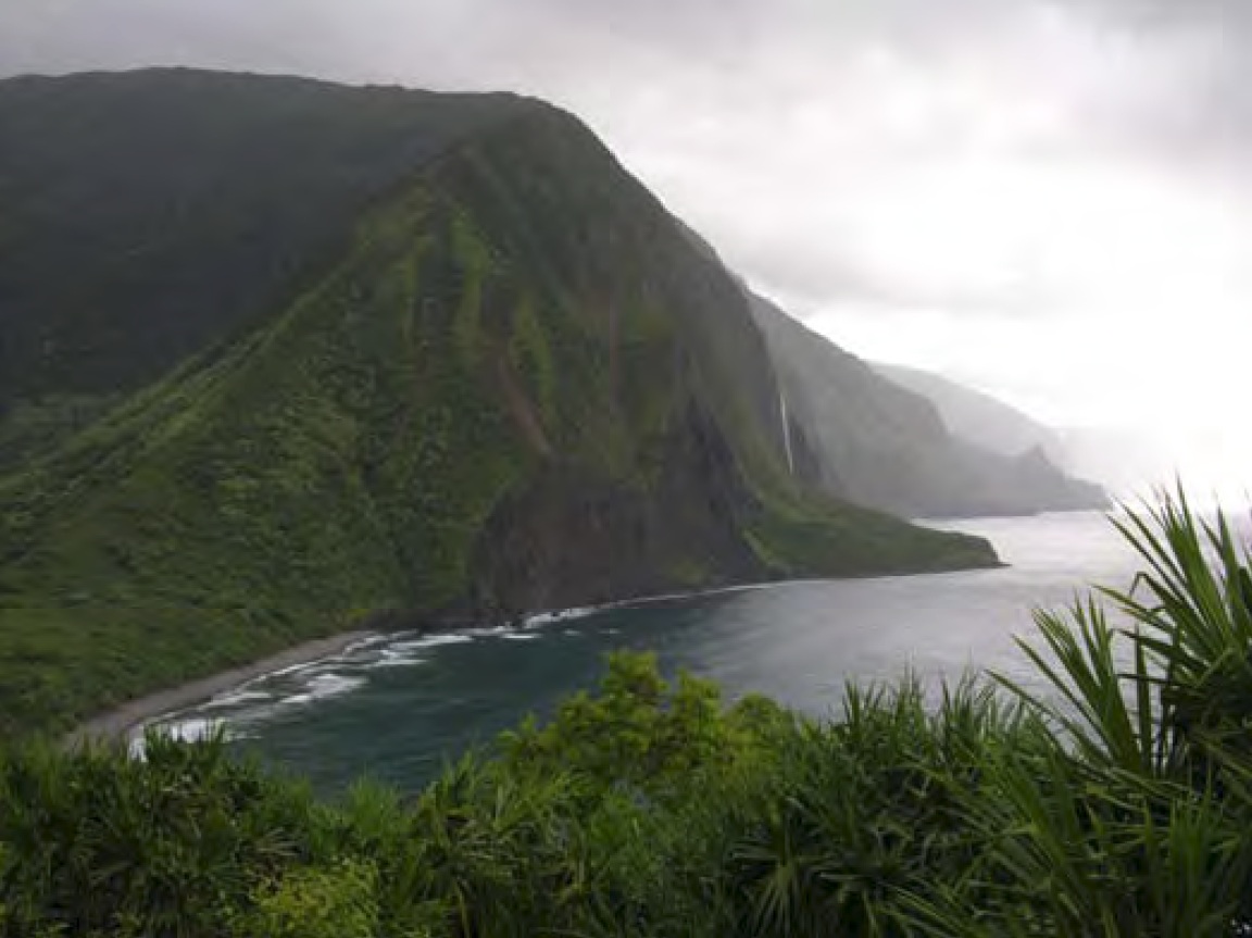 Ho'okuleana: Wailau Valley, Moloka'i (“many waters”)