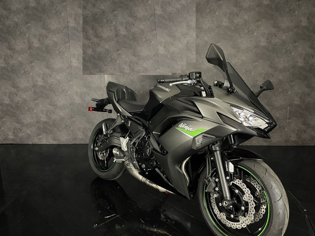 Kawasaki Ninja 650 01 2023