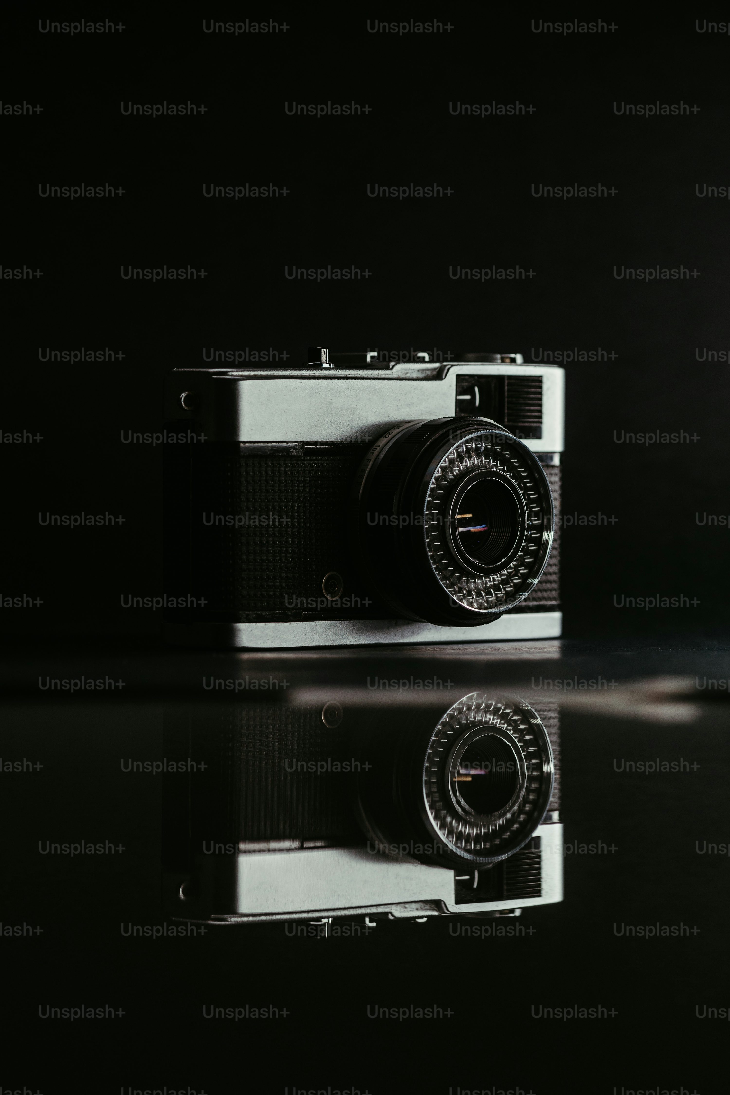 30,Dark Camera Picture. Download Free Image