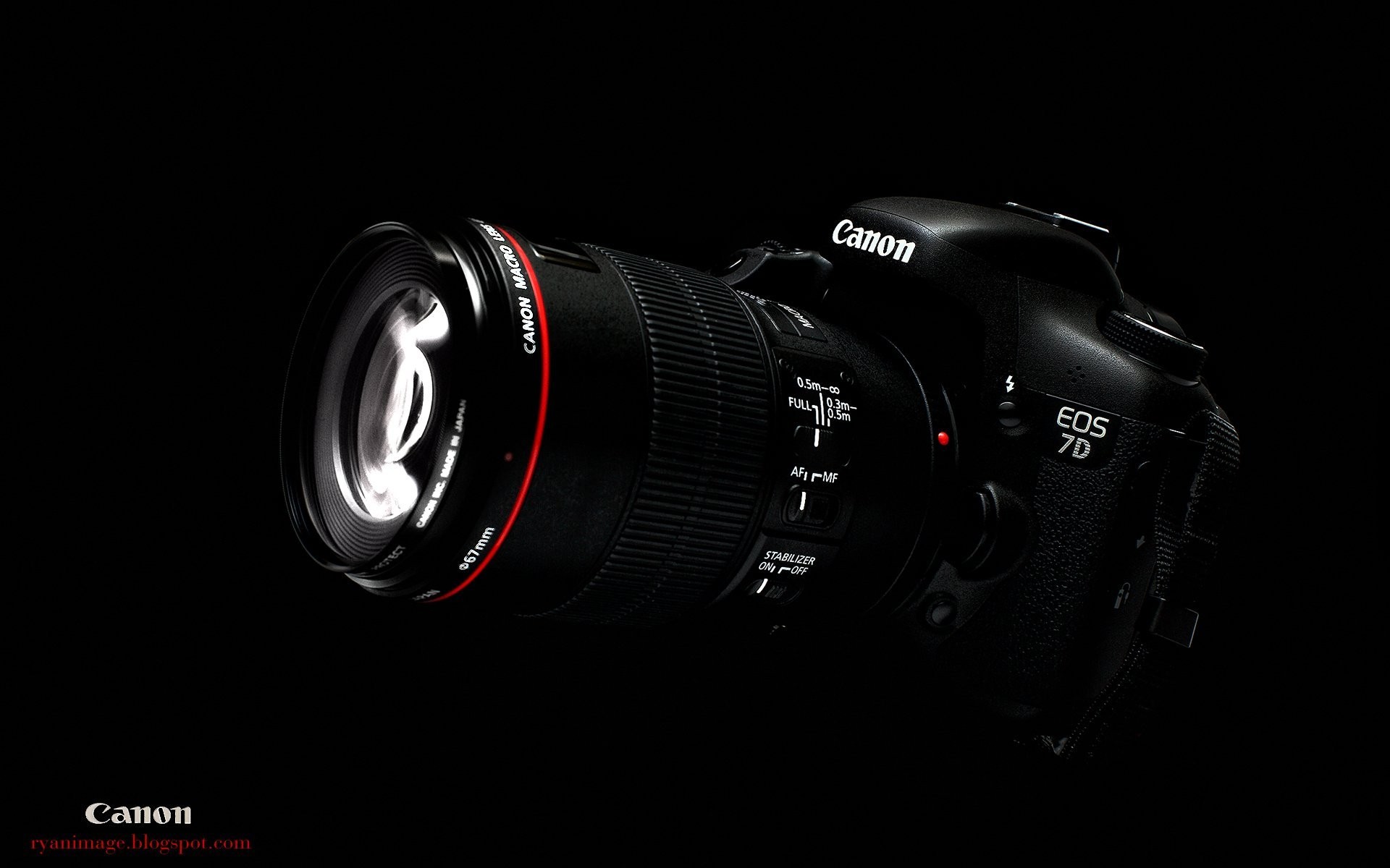 Camera Black Background HD Wallpaper 34097