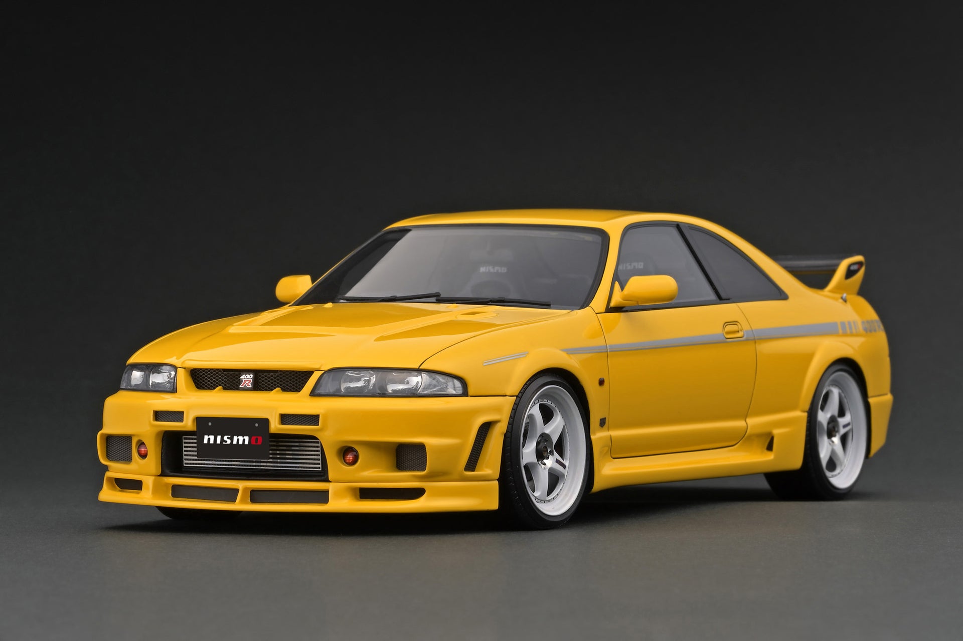 Ignition Model 1:18 Nissan Skyline (R33) GT R NISMO 400R In Yellow
