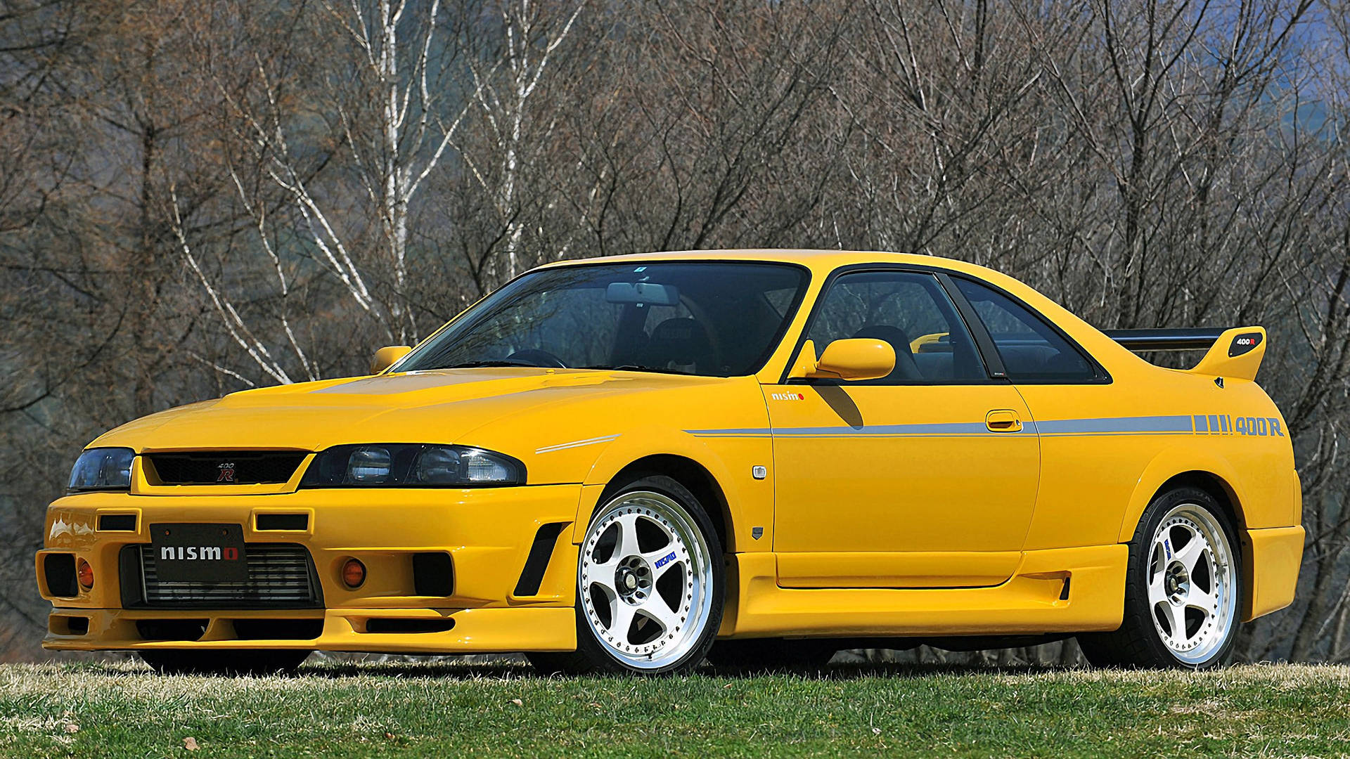 Download Yellow Nissan Skyline Gtr R33 Wallpaper