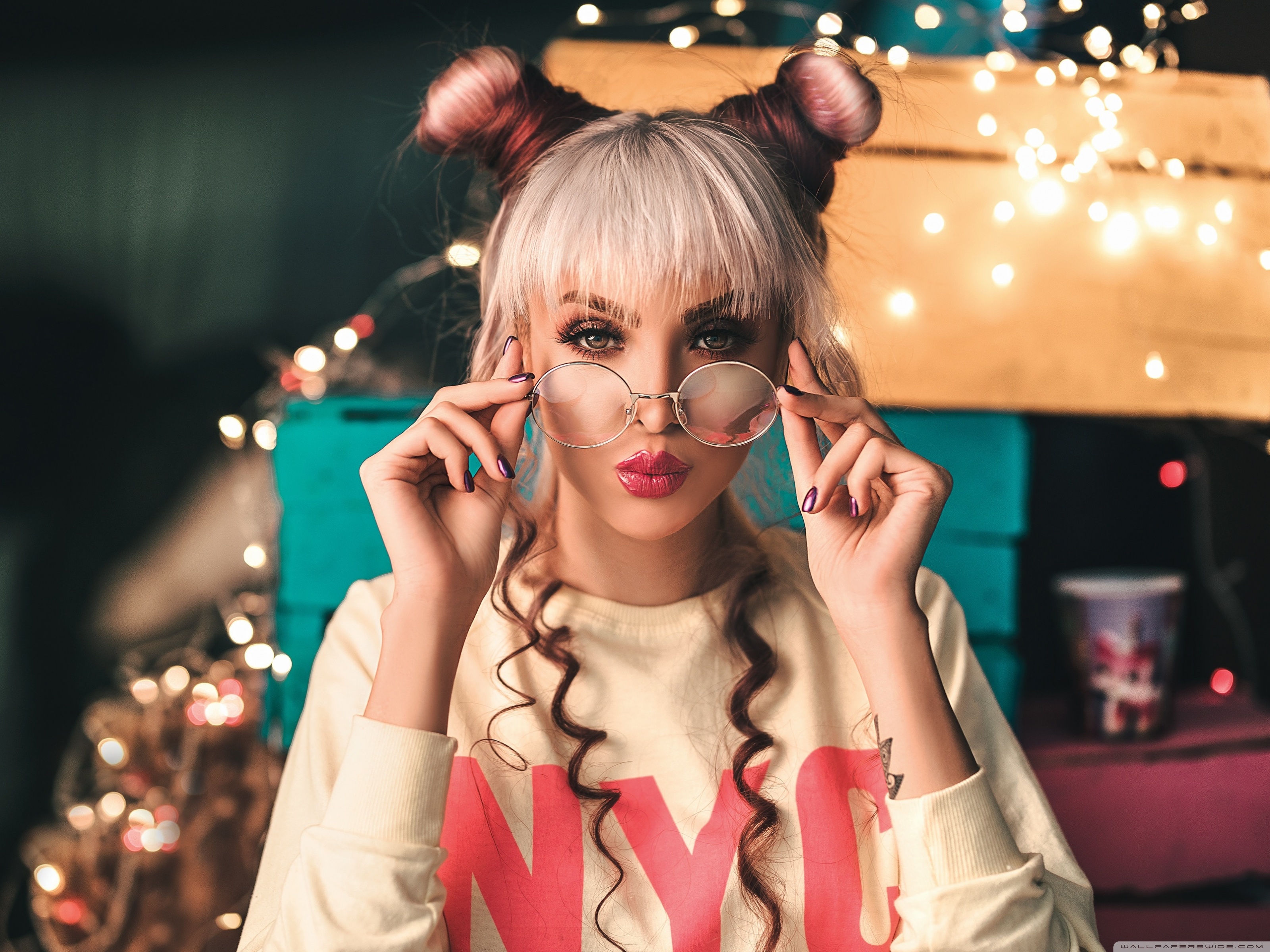 Cute Girl Aesthetic 4K UHD Wallpaper for UltraHD Desktop and TV, Widescreen and UltraWide Display, Smartphone and Tablet Devices