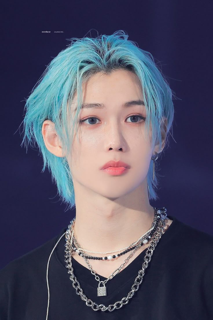 SKZ. Felix stray kids, Felix, Blue hair