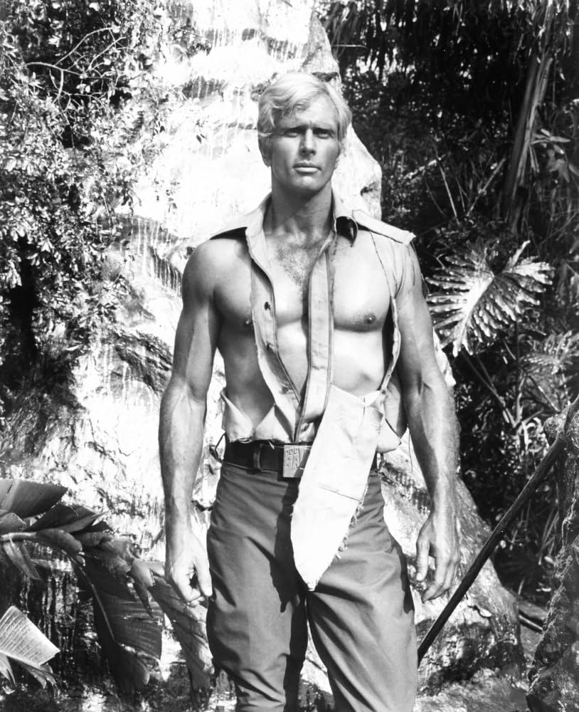 Doc Savage The Man Of Bronze Ron Ely 1975 Photo Print (16 x 20): Posters & Prints