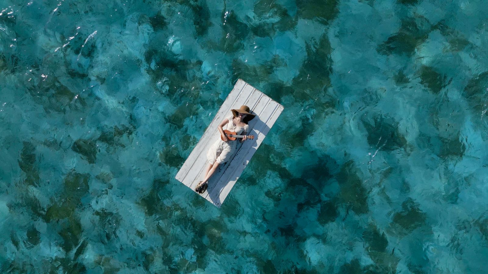 Rising Singer Songwriter Hannah Bahng Talks Debut Single, Idol Dreams, And Brother Bang Chan's Support