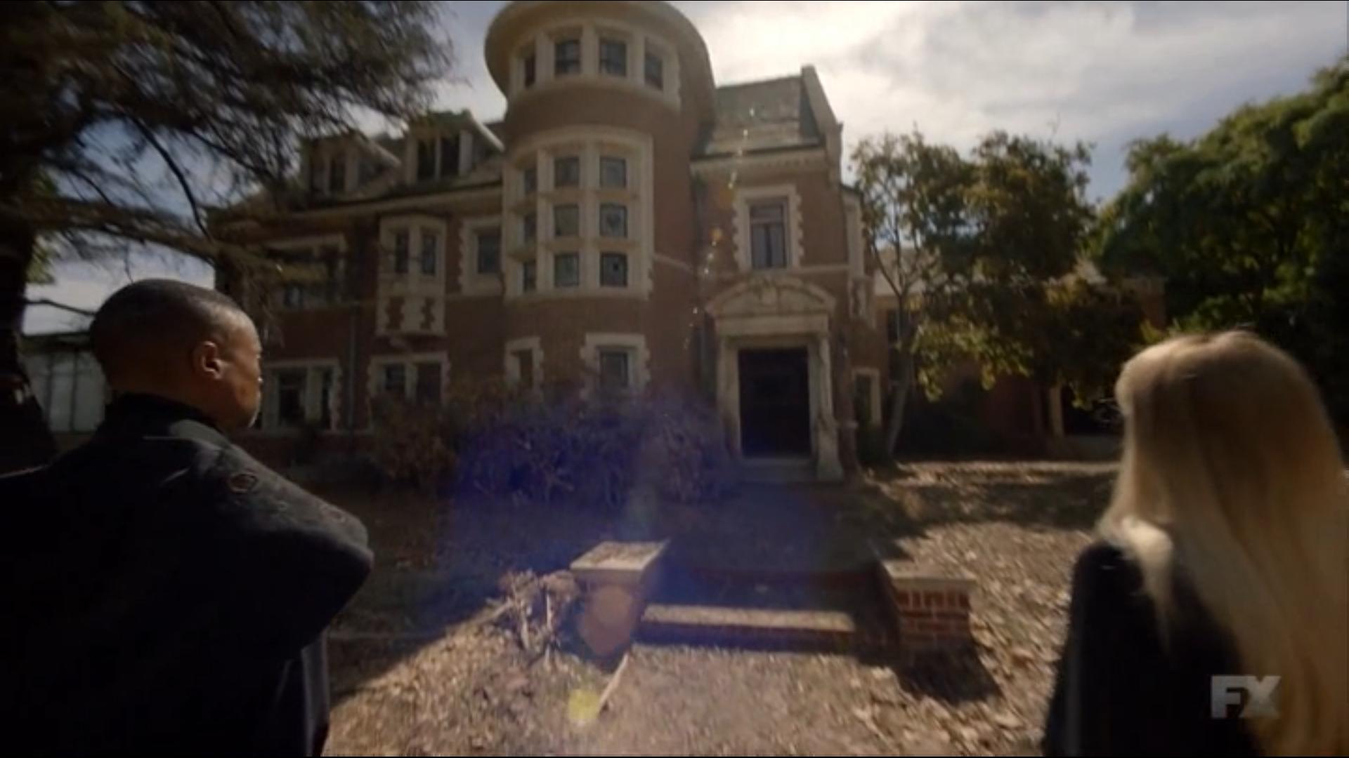 American Horror Story Return to Murder House (TV Episode 2018)