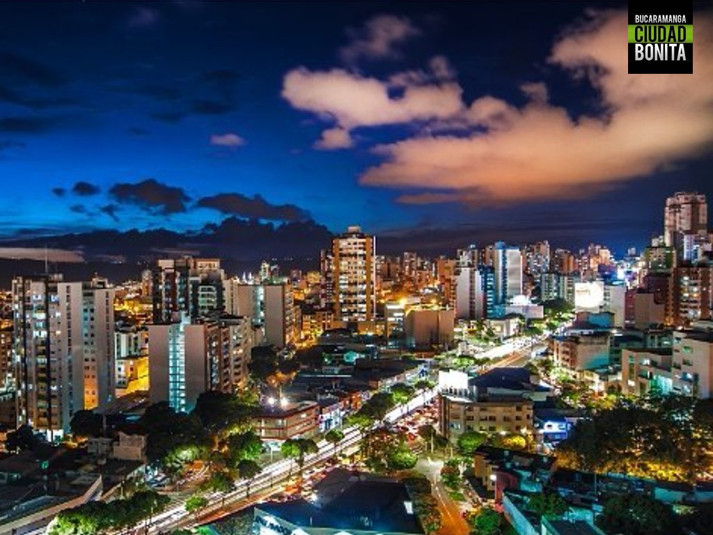 Bucaramanga más bonito que las noches de mi #Bucaramanga gracias por la foto #BucaramangaBonita