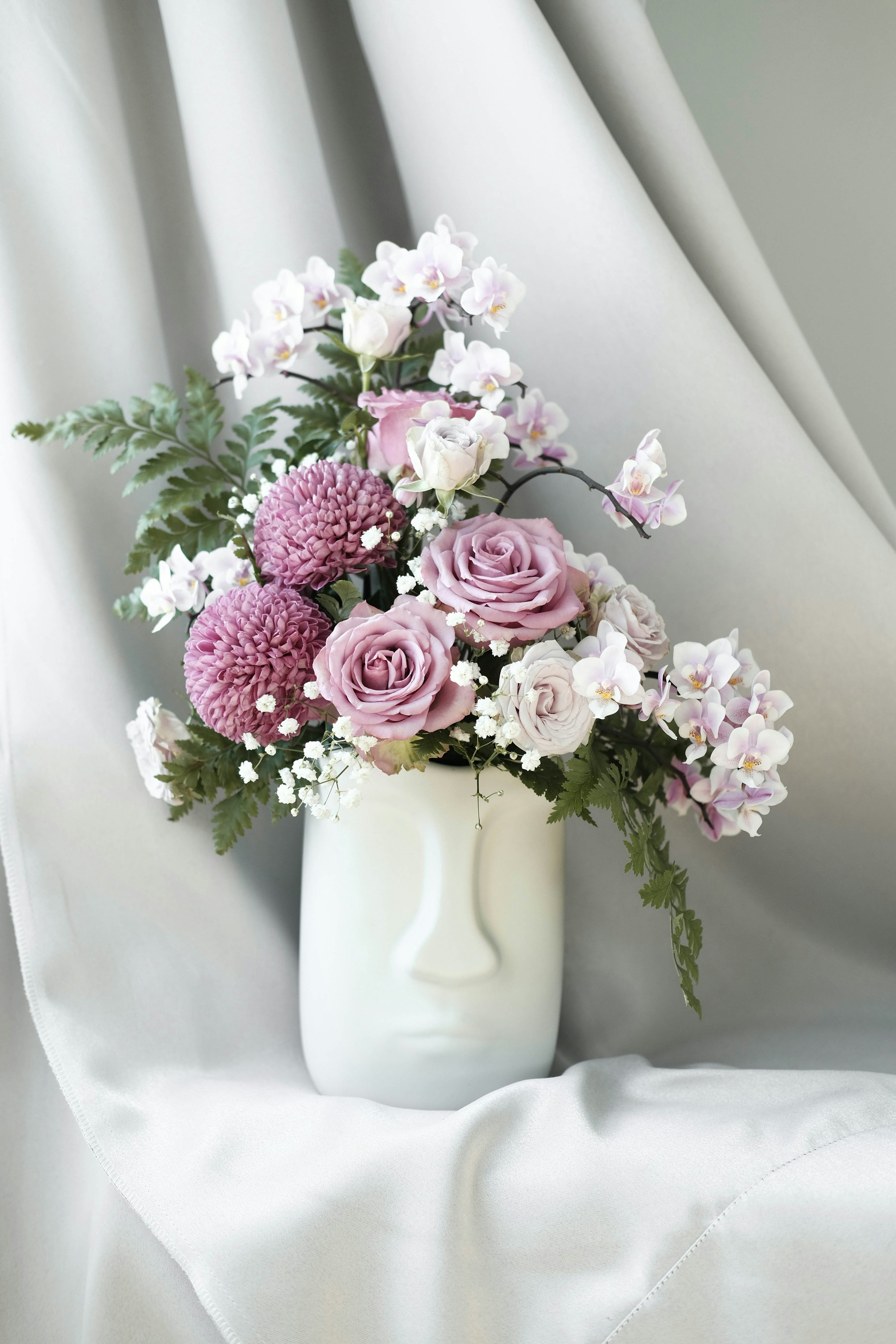 Vase Of Pink And White Petaled Flower Photo
