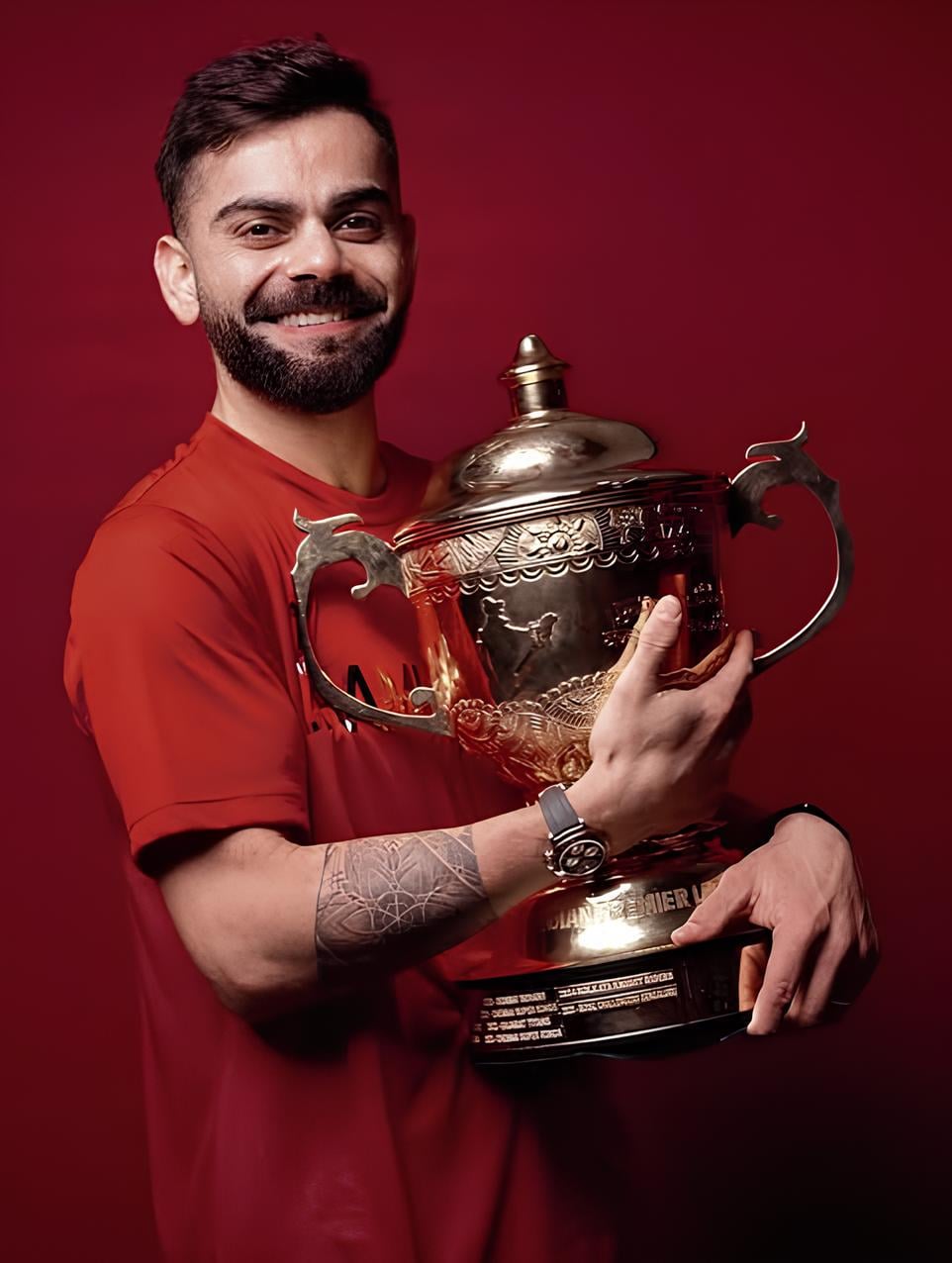 Can someone give me HD or higher quality photo of virat with ipl trophy for phone wallpaper