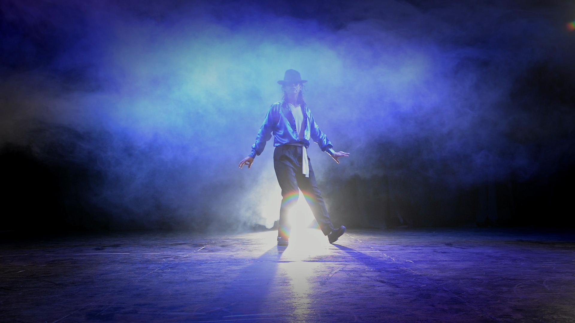 Michael Jackson way you make me feel ft. Britney Spears (impersonator Gonzalo Martinez) (Video 2019)