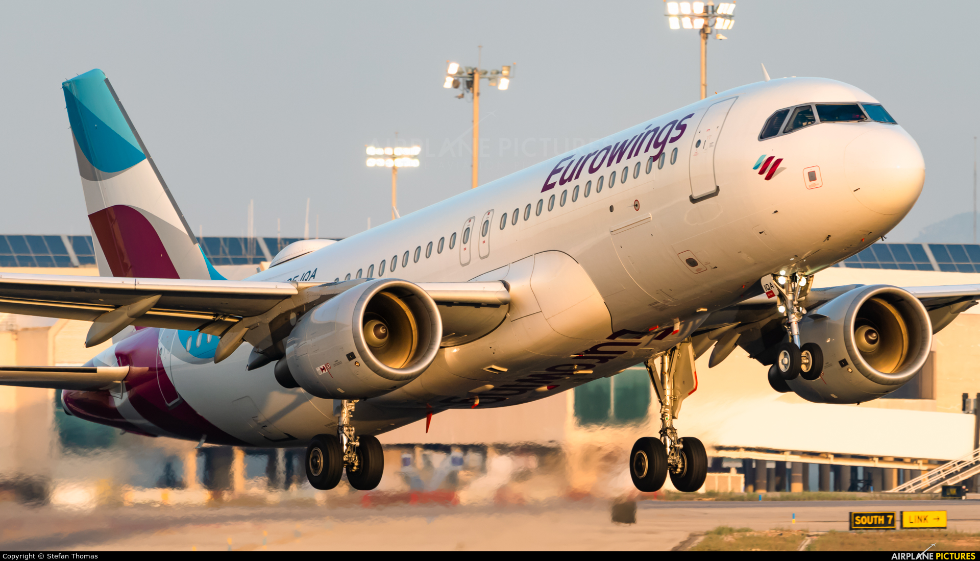 OE IQA Europe Airbus A320 At Palma De Mallorca. Photo ID 1333218