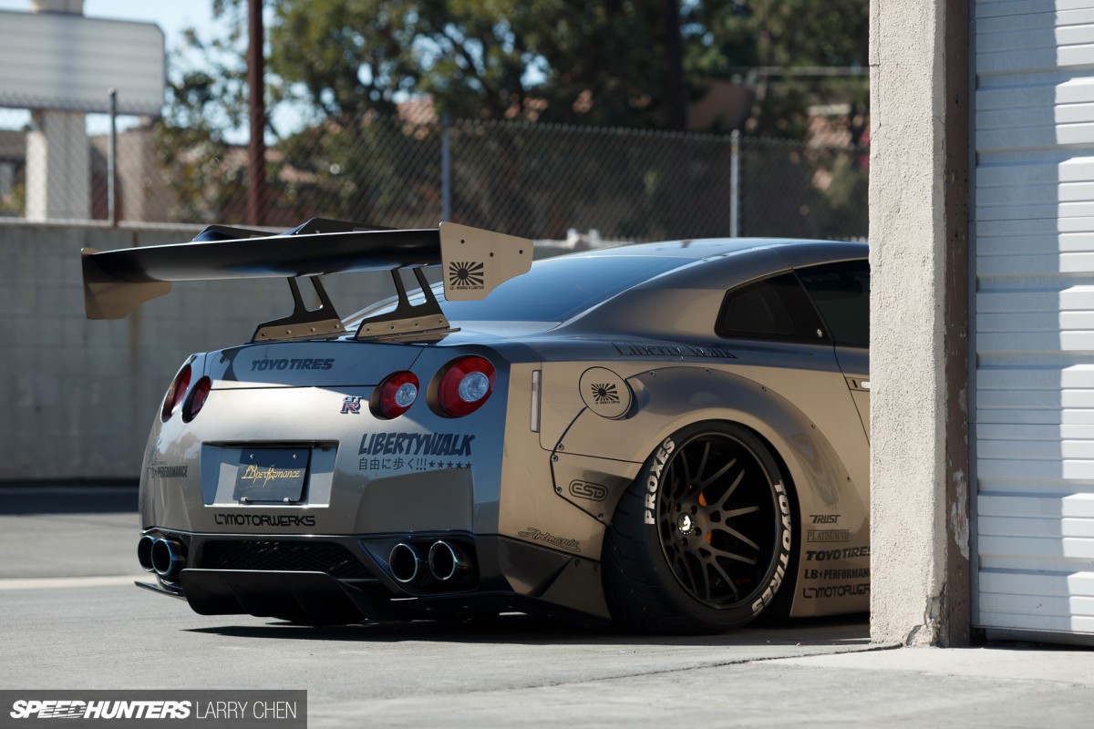 Throwback Thursday: The Liberty Walk R35