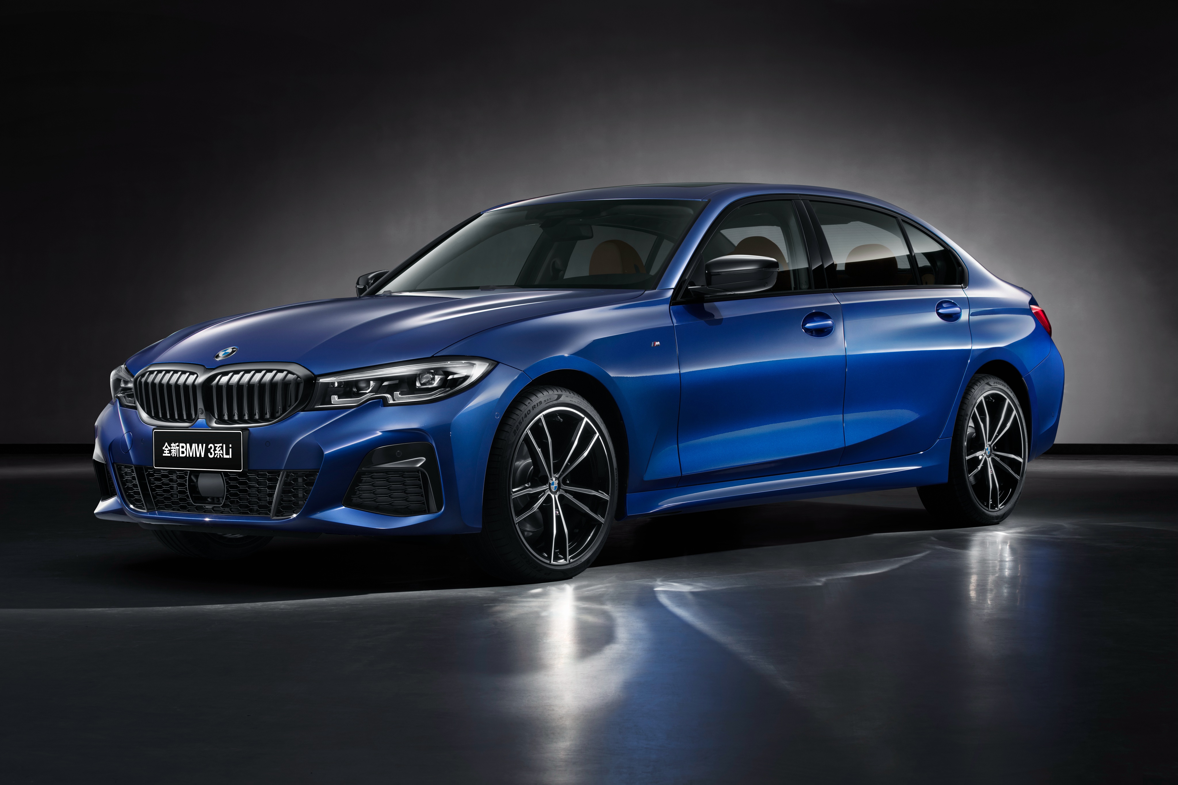 Download Car BMW Vehicle BMW 3 Series 4k Ultra HD Wallpaper