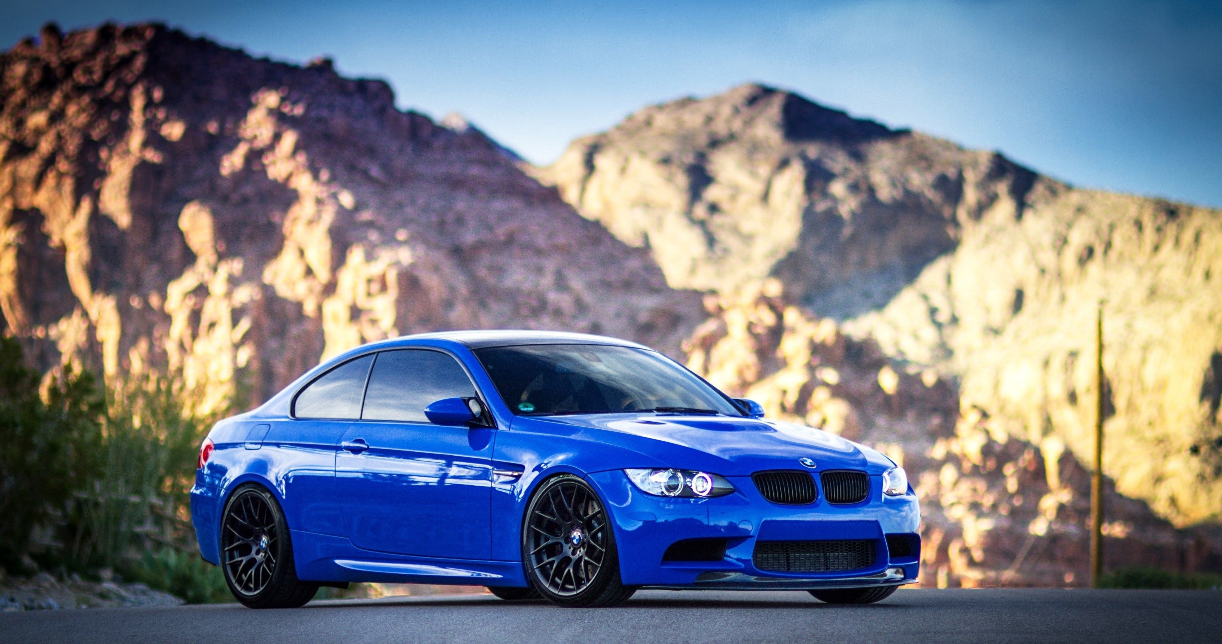 Download Car BMW Vehicle BMW 3 Series 4k Ultra HD Wallpaper