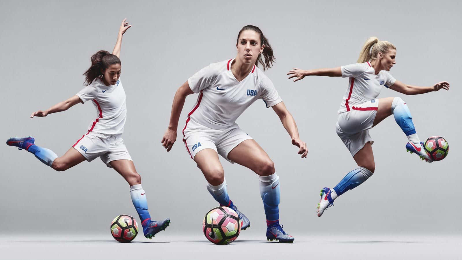 Download Dynamic Womens Soccer Team U S A Wallpaper