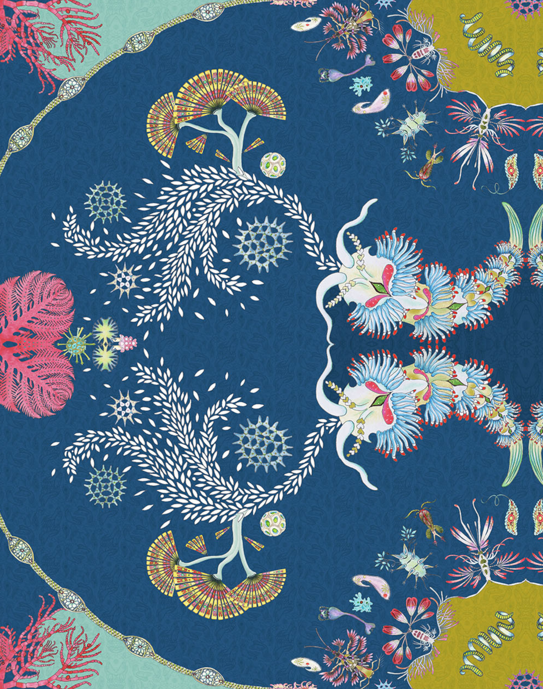 Paisley Paramecium Medium Scale, Indigo