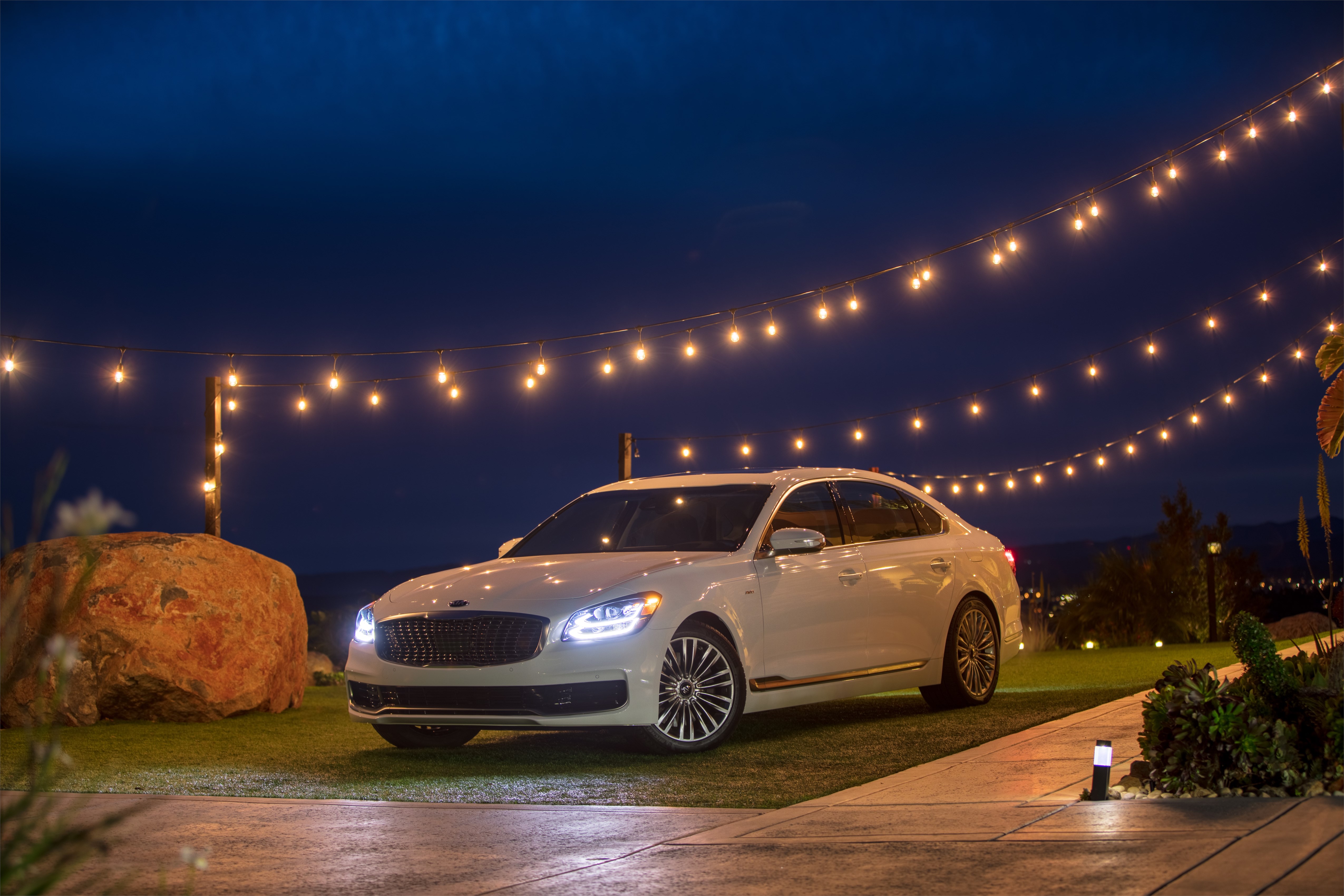 All New Kia K900 Landed In New York Car Blog