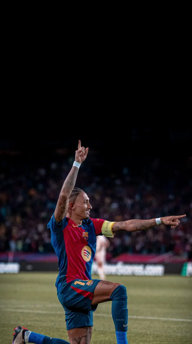 Raphinha Barcelona wallpaper