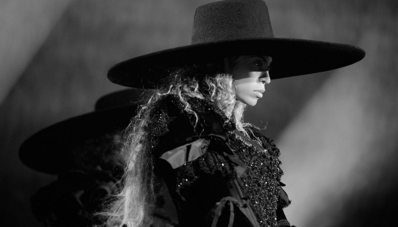 Beyonce Formation World Tour Outfits Tour Looks