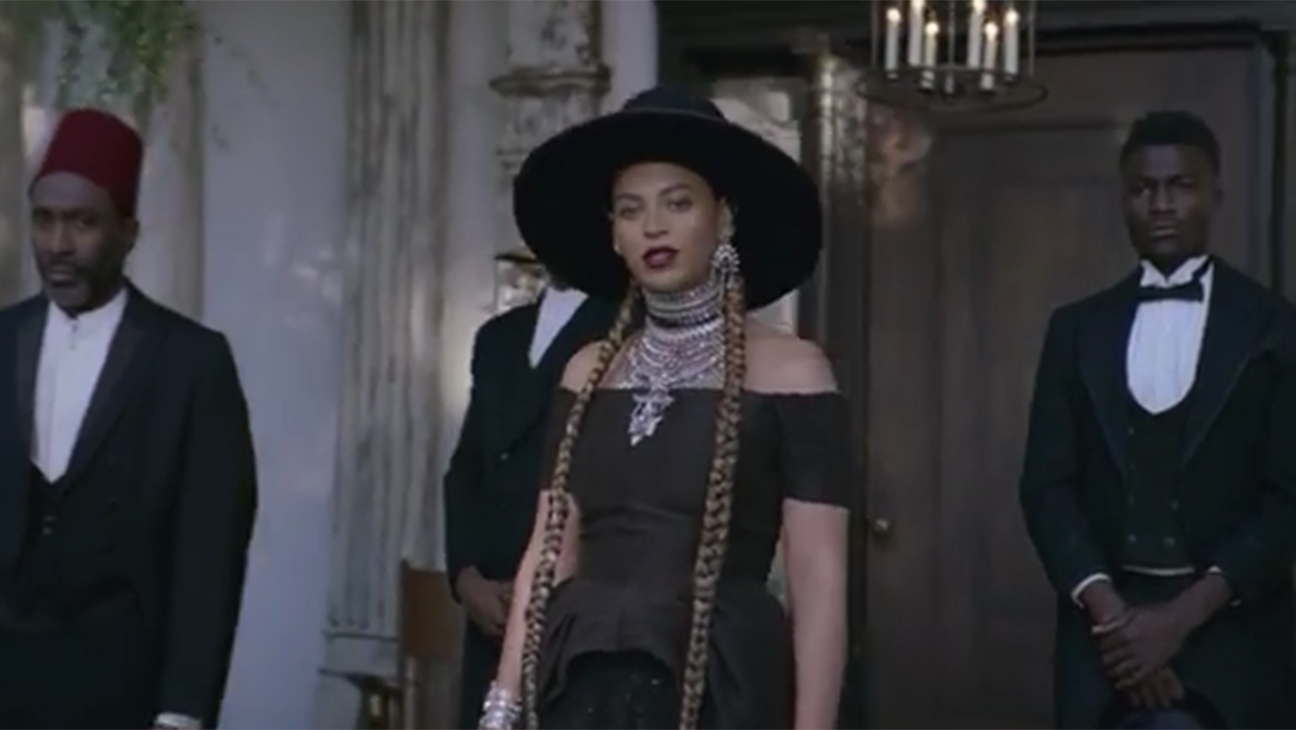 Beyonce Drops New 'Formation' Single, Music Video