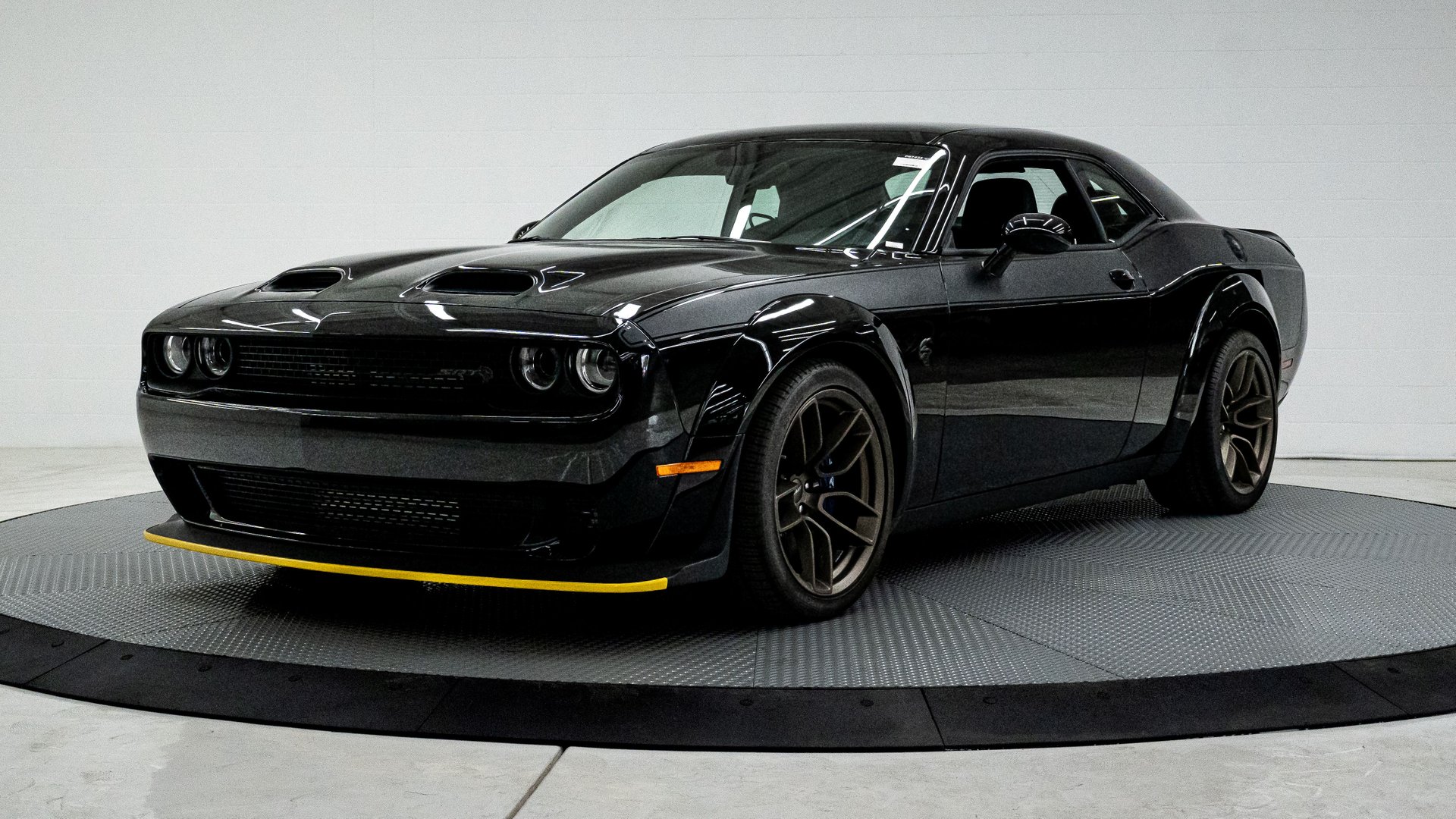 2022 Dodge Challenger SRT Hellcat Jailbreak. American Muscle CarZ