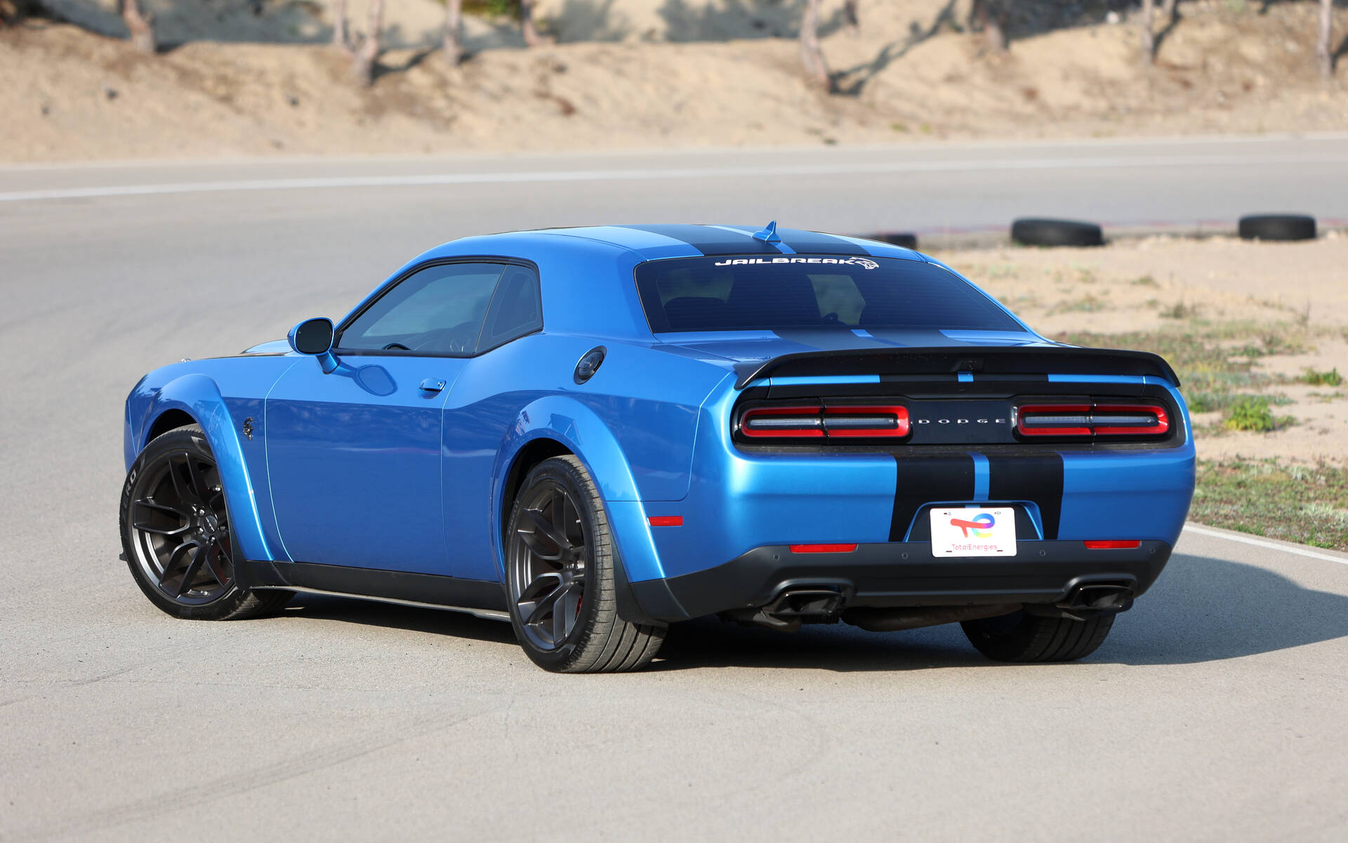 2023 Dodge Challenger SRT Hellcat Redeye Jailbreak: All About That Muscle Car Guide