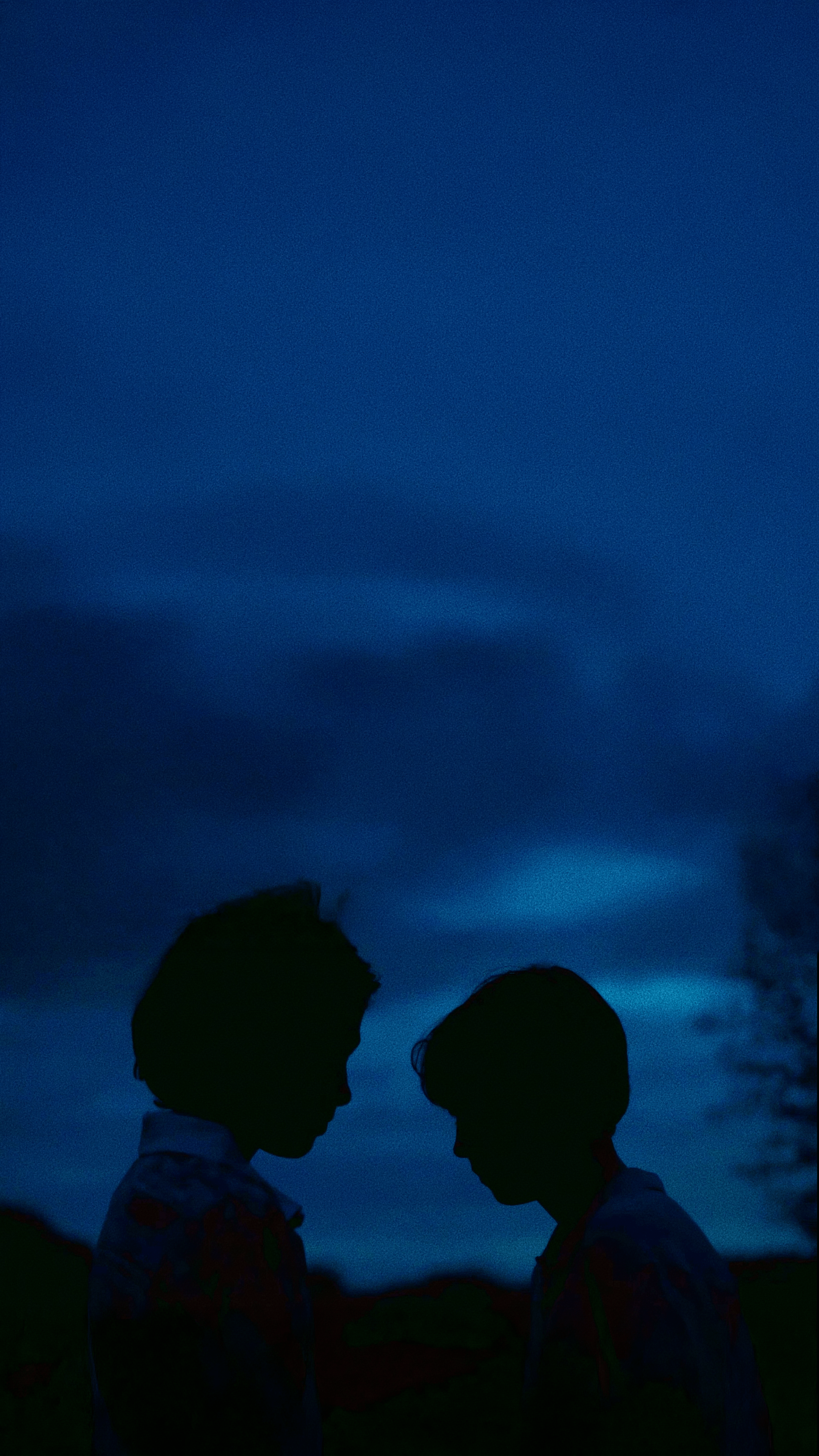 Young Hearts Wallpaper!