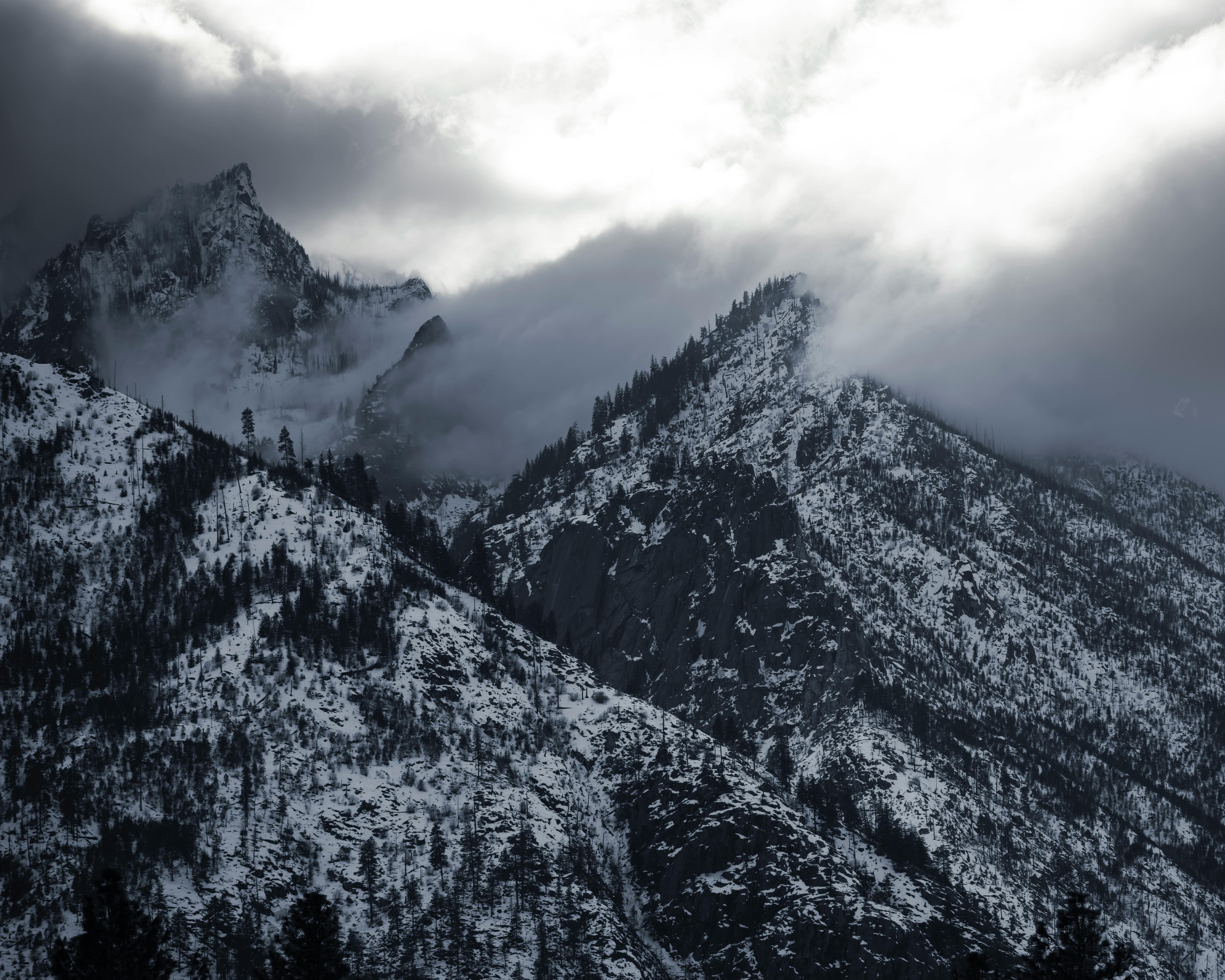 Dark Mountains with Snow and Fog · Free