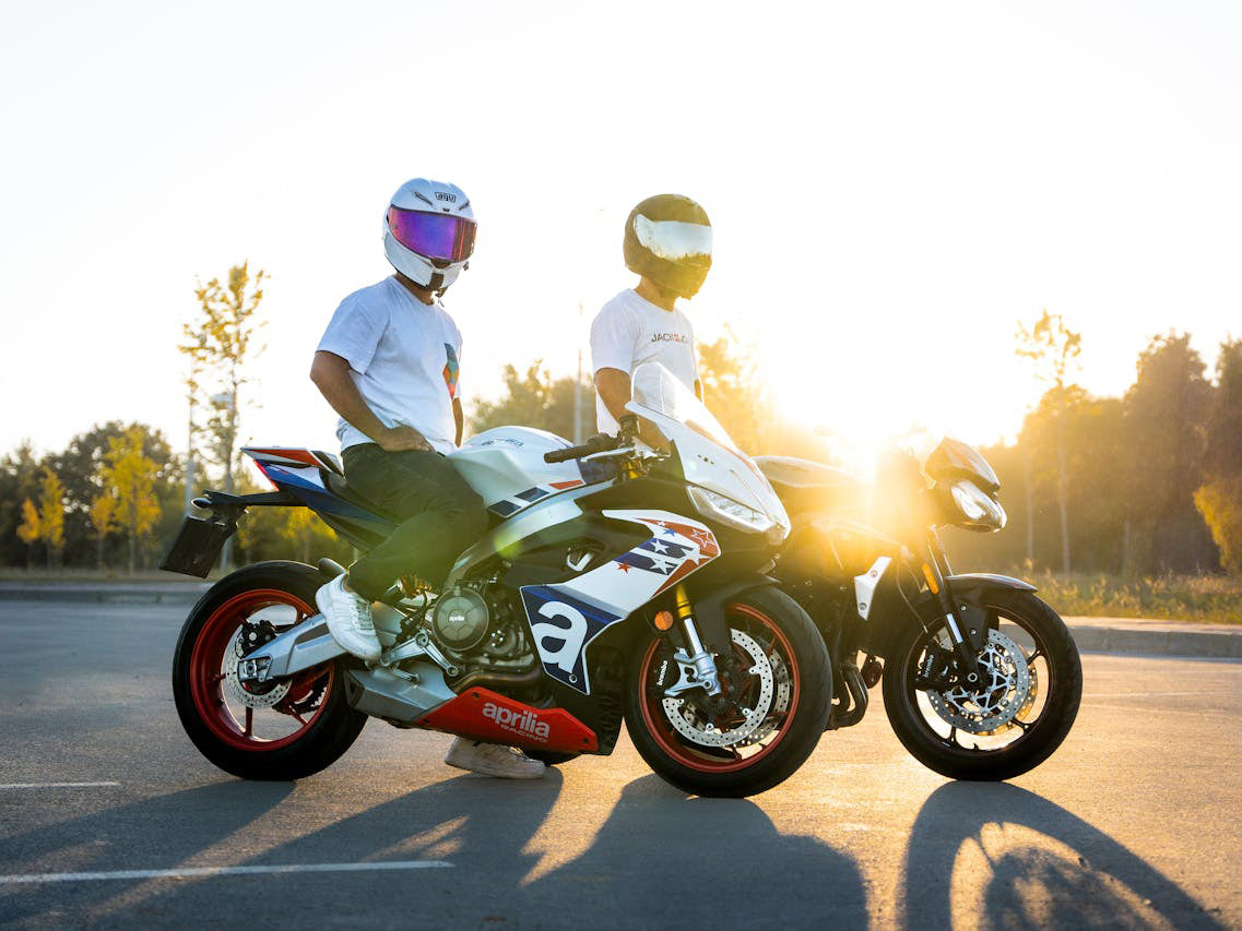 Top Motorcycle Roads to Ride in Stunning Autumn Foliage