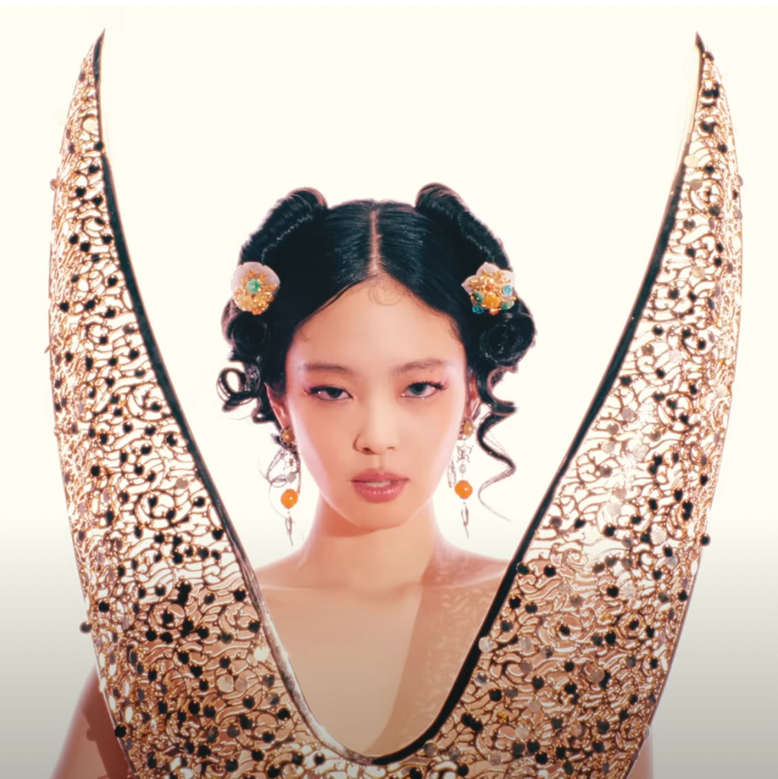 Jennie releases new ZEN MV and announces Ruby experiences in US and Seoul