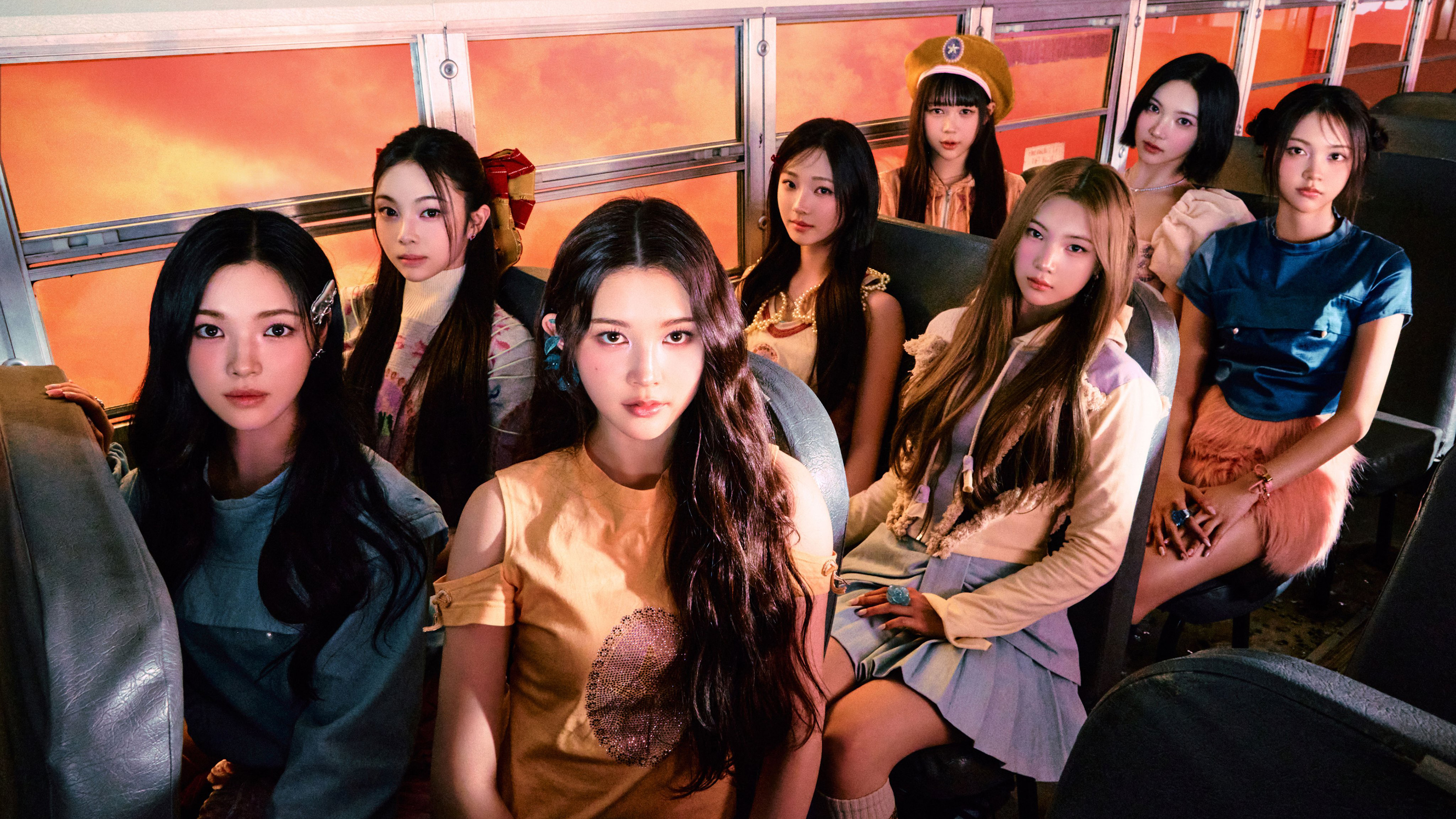 Hearts2Hearts 4K Wallpaper