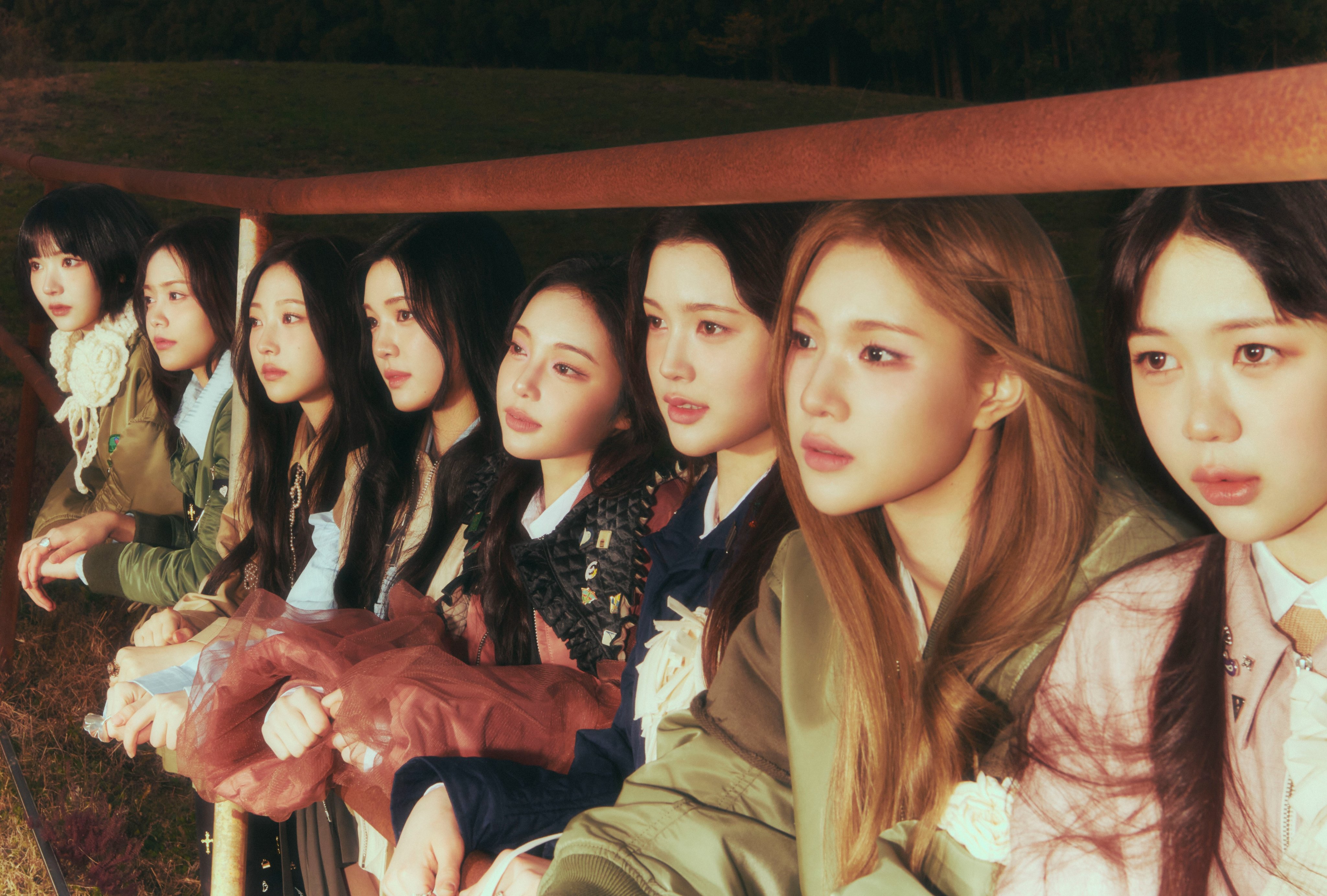 Hearts2Hearts 1st Single Album: The Chase (Image Teaser 9)