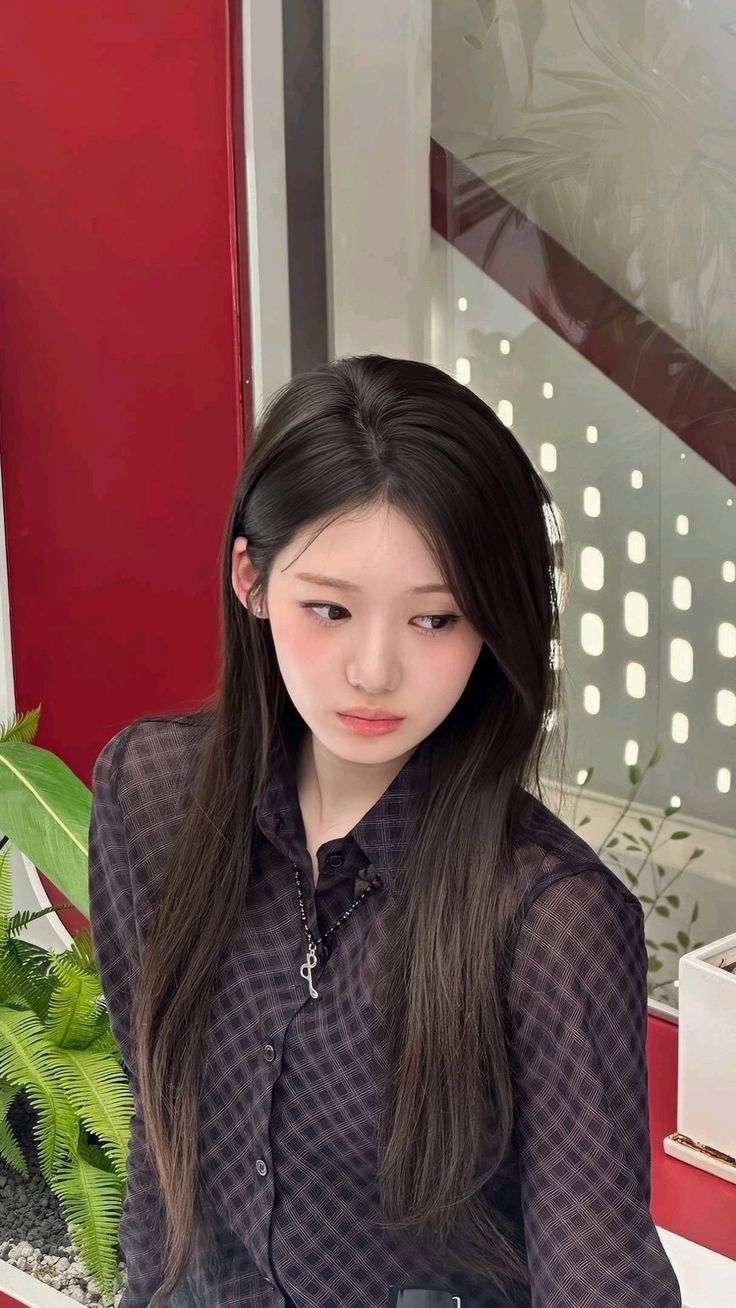 Rora Wallpaper Free Download. High Quality Idol Photo Collection