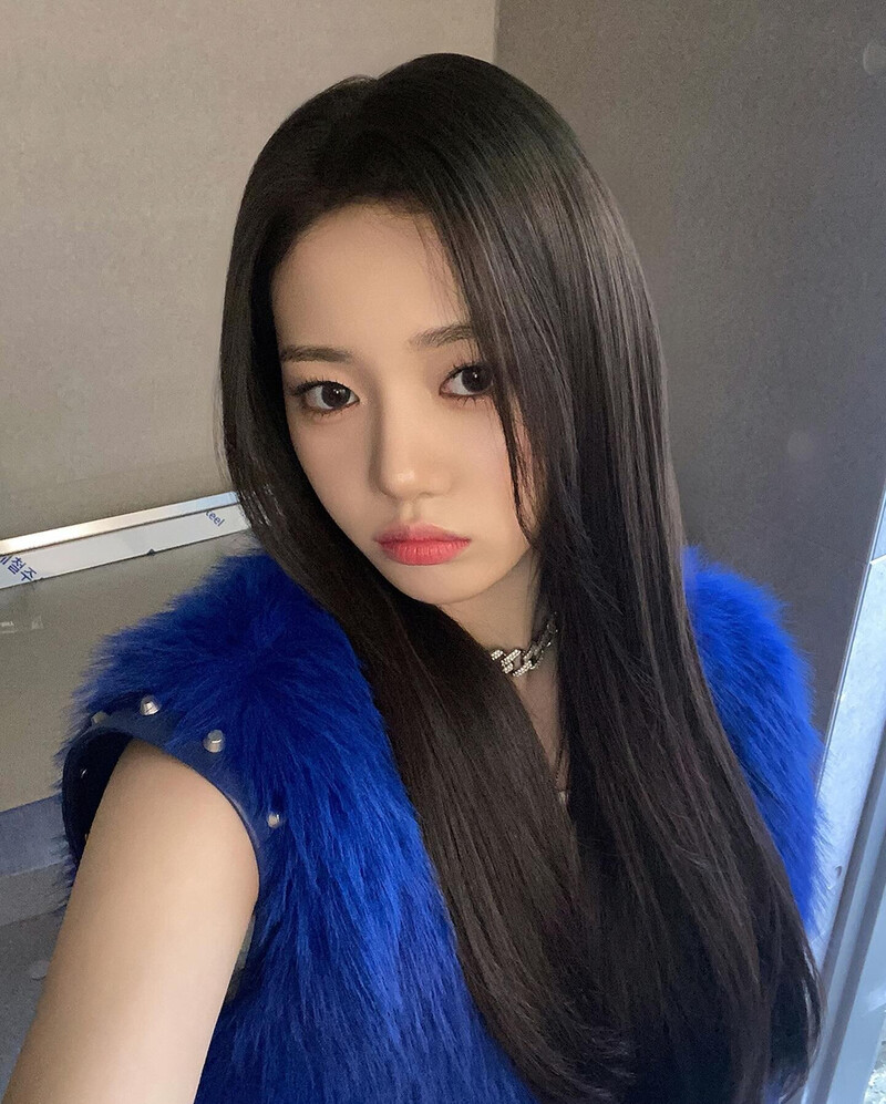 BABYMONSTER Instagram Update