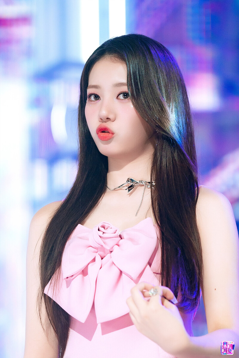 BABYMONSTER Rora - 'FOREVER' at Inkigayo