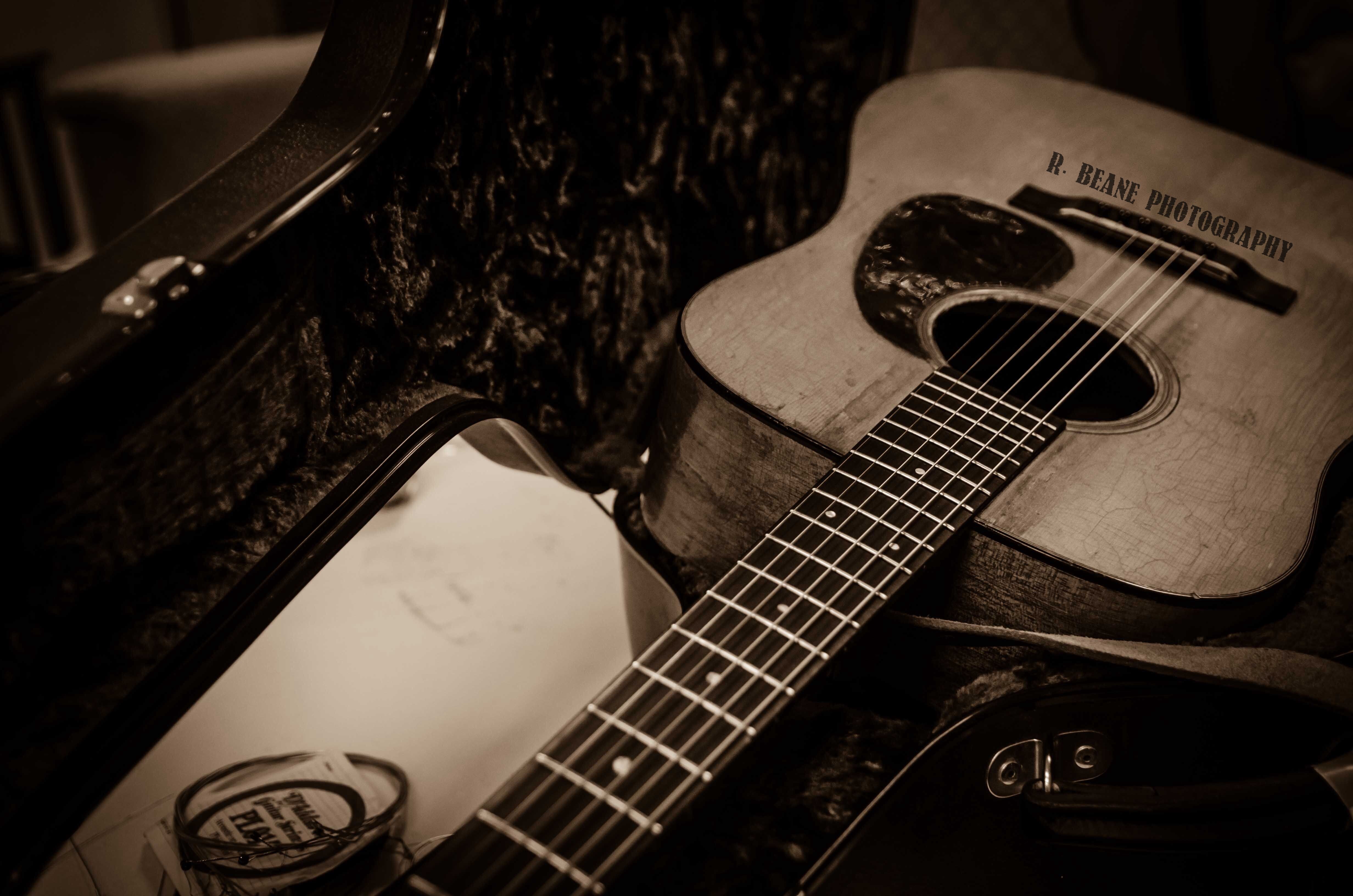 Country Guitar Wallpaper, HD Country Guitar Background on WallpaperBat