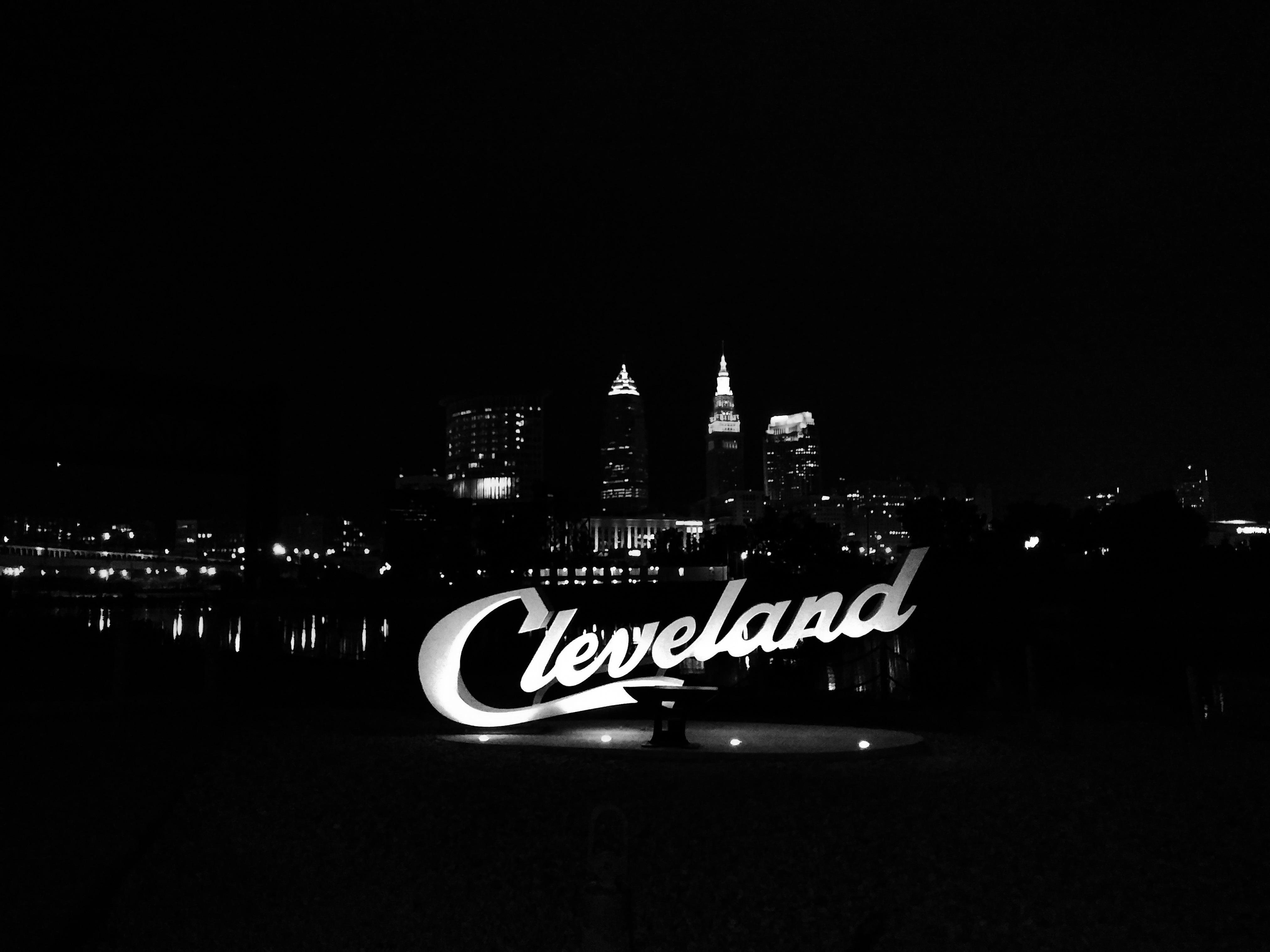Looking for someone to PLEASE make this desktop wallpaper fit an iPhone 12 Pro. If not no biggie but right now it doesn't all fit. I'd the Cleveland sign to not be