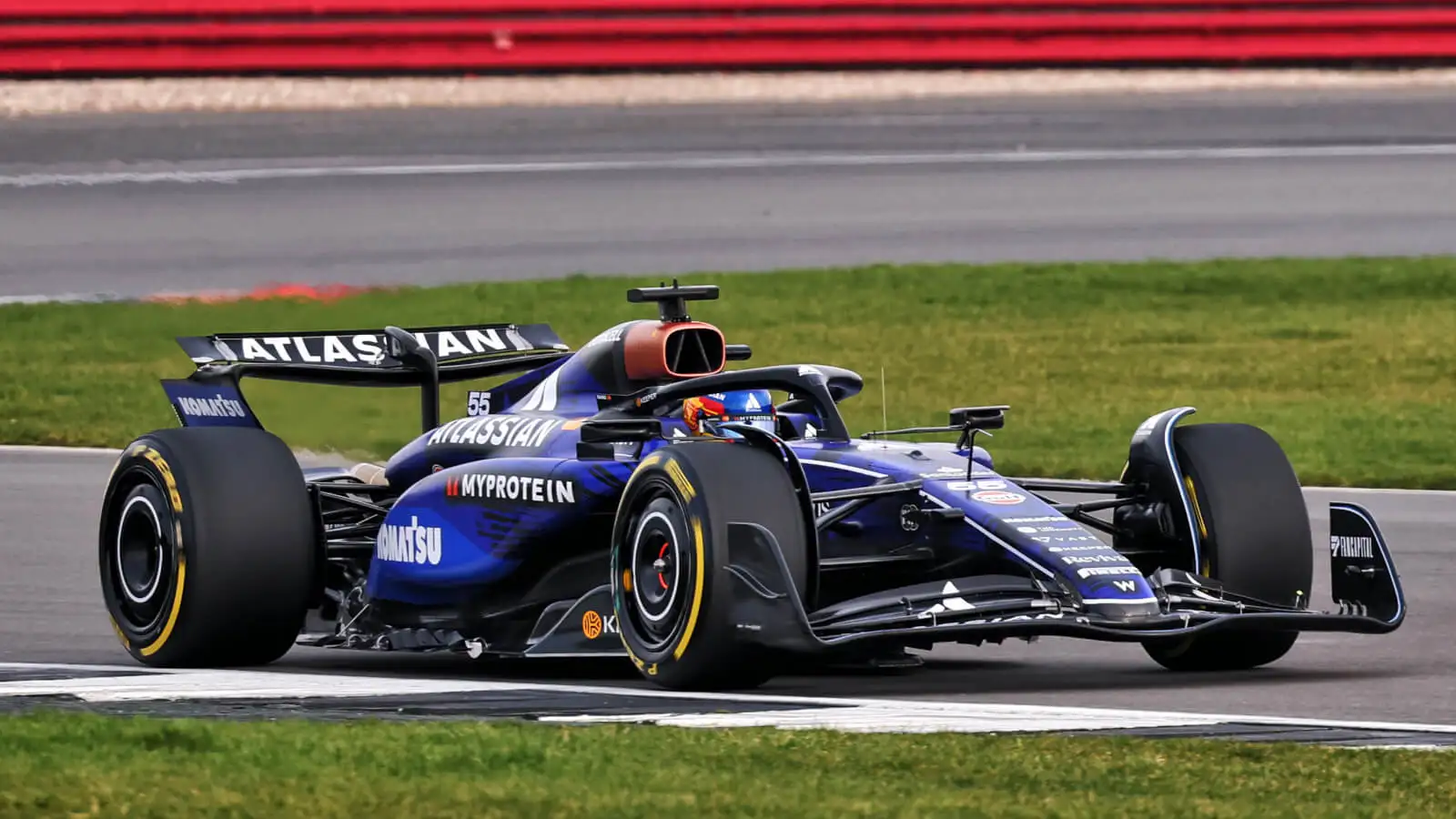 Carlos Sainz boost as Williams prepare immediate FW47 update