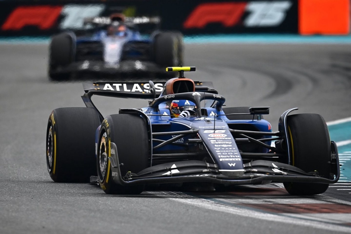 Carlos Sainz's anger over Williams Miami GP team orders explained
