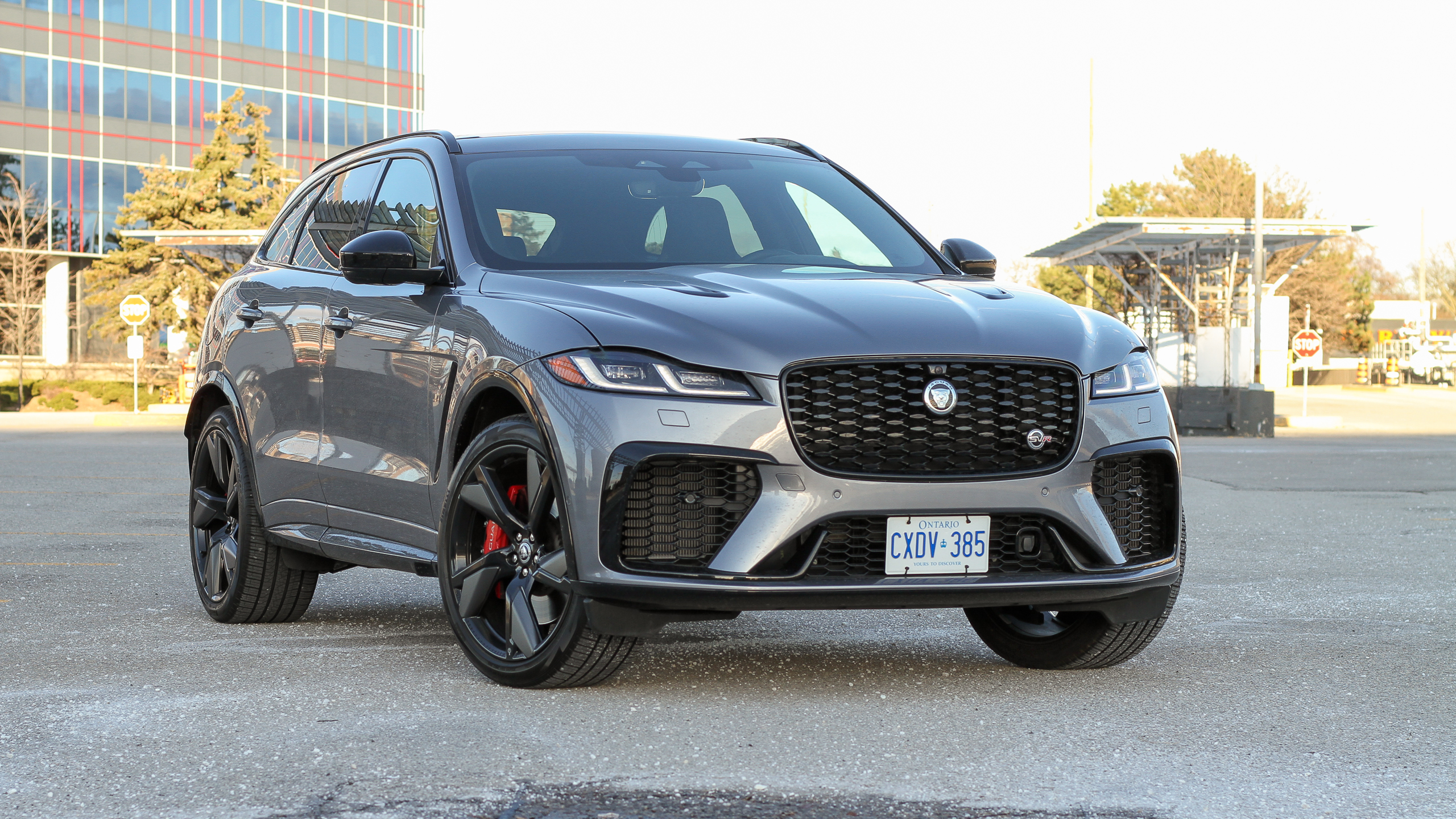 Jaguar F Pace