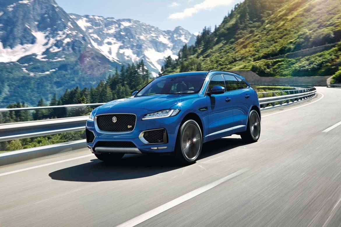 Jaguar F Pace: First Look