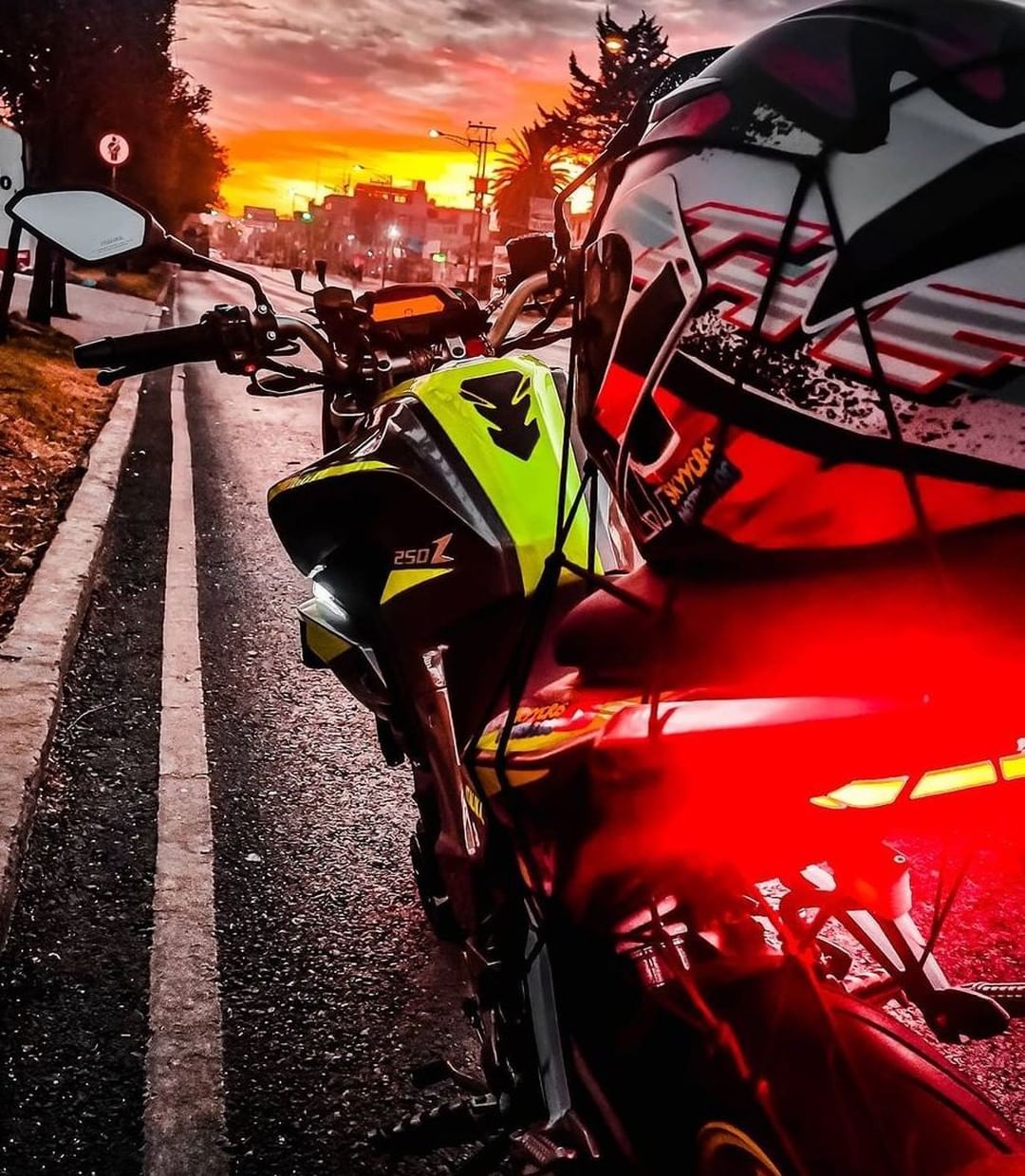 ITALIKA on Instagram: “Haz una pausa para disfrutar el atardecer